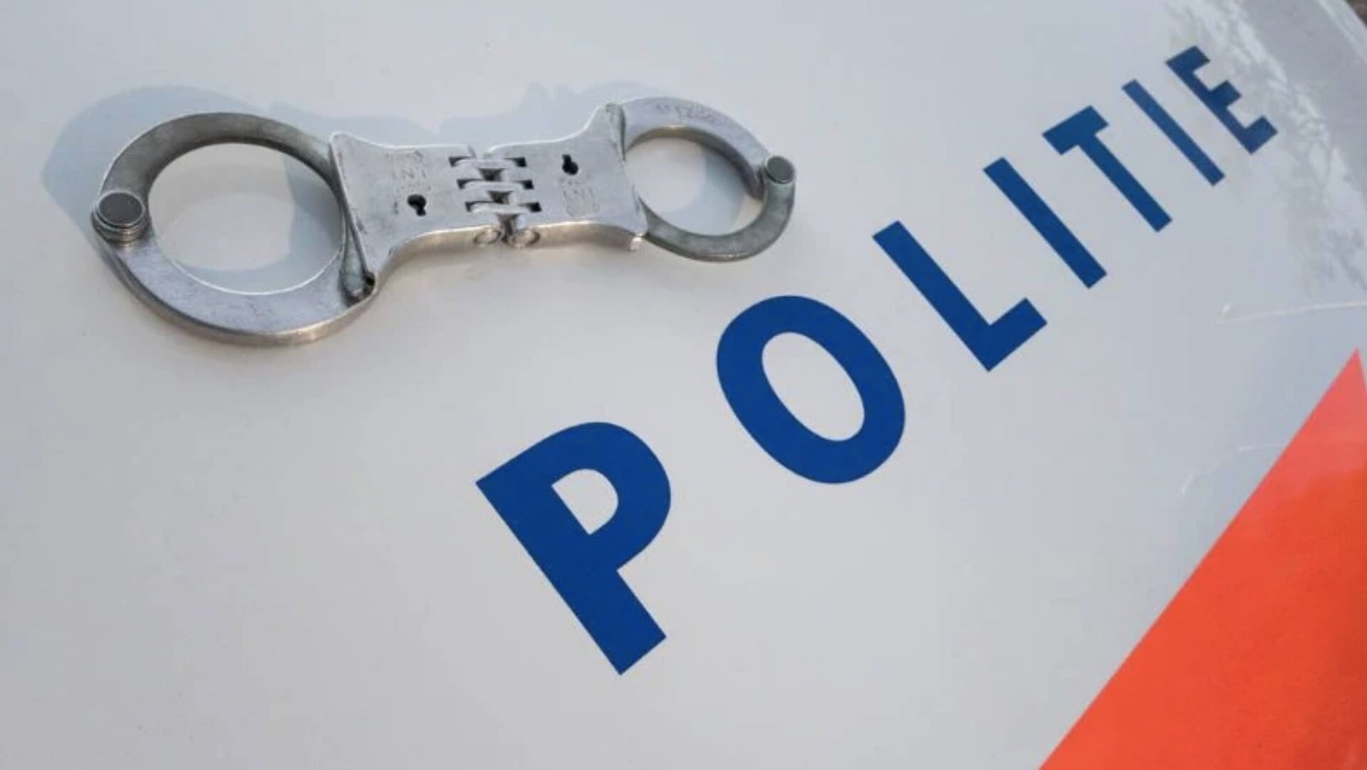 Twee explosies op de Aalscholverlaan in Zeist; politie zoekt getuigen