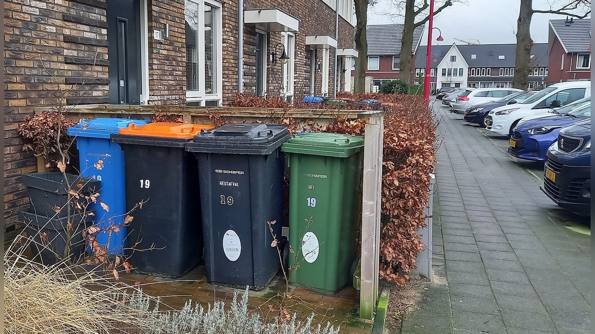 Barneveld wil minder afval ‘belonen’: inwoners met kleine container krijgen korting
