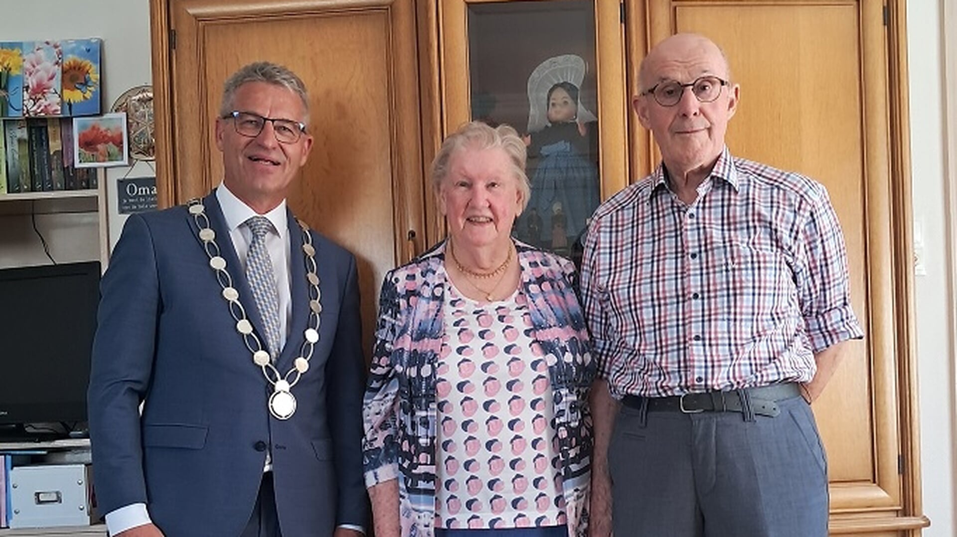 Feest bij diamanten echtpaar Vlot-Piëst in Hardinxveld-Giessendam