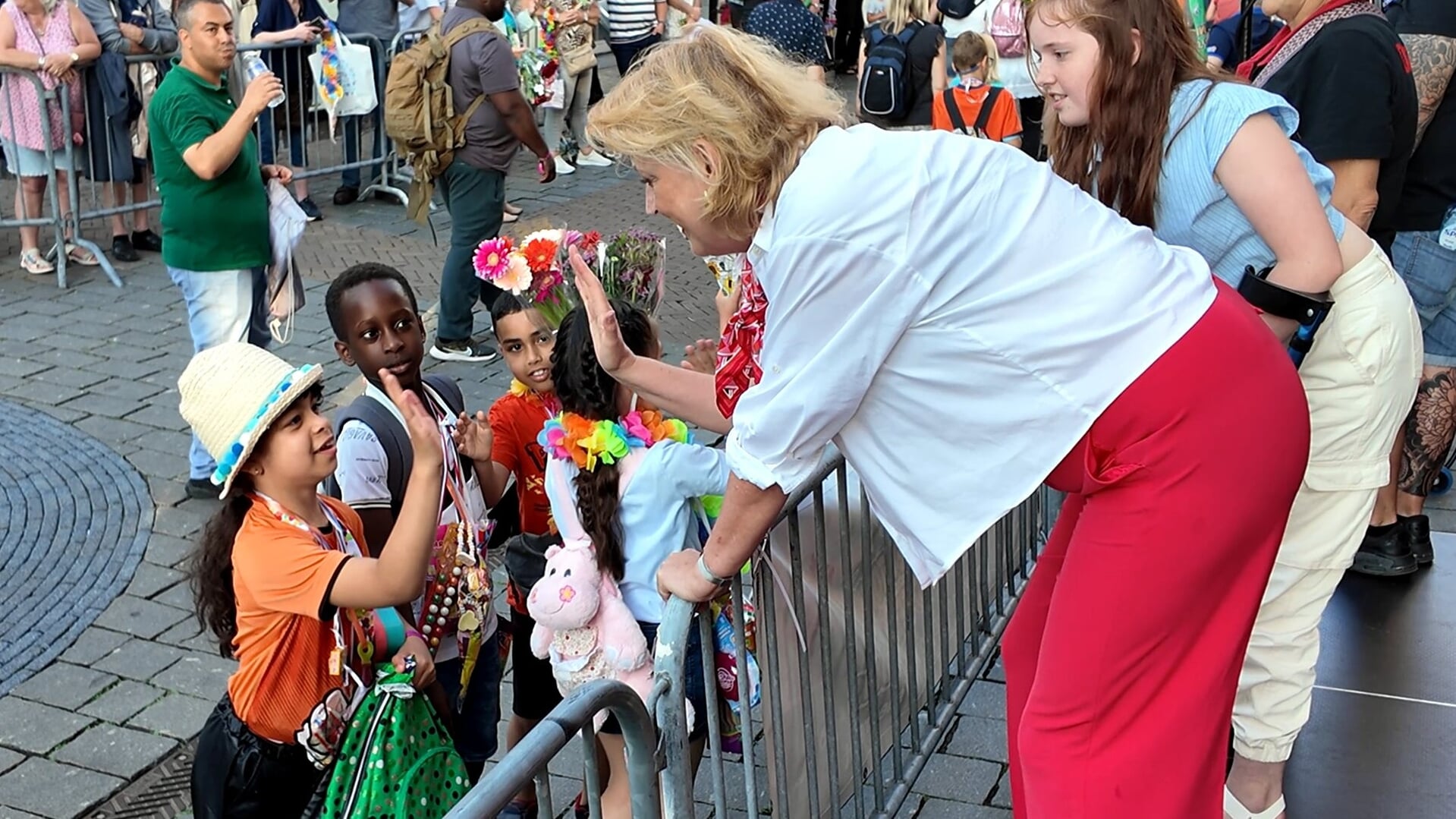 Defilé Avondvierdaagse in Gorinchem met twee verrassingen