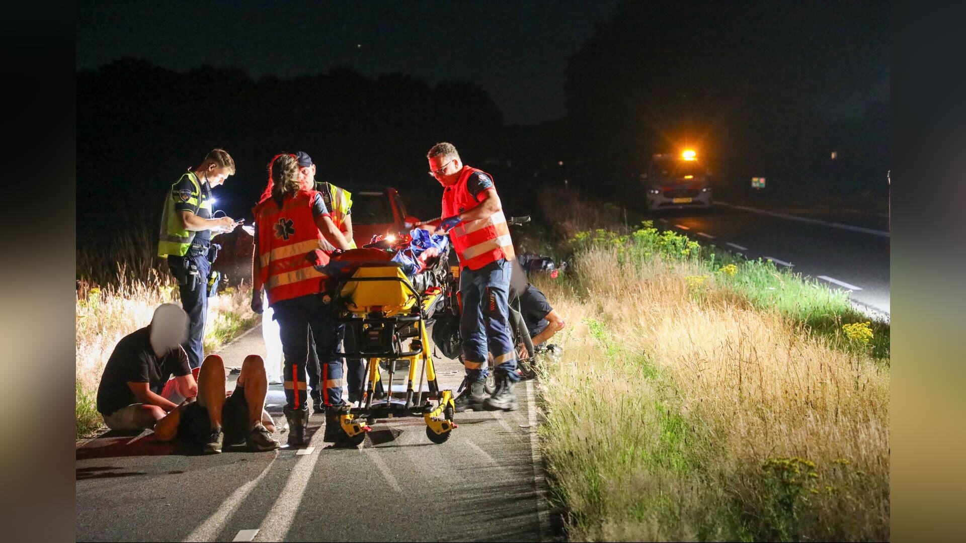 Twee gewonden bij ongeval op fietspad Scherpenzeelseweg in Barneveld