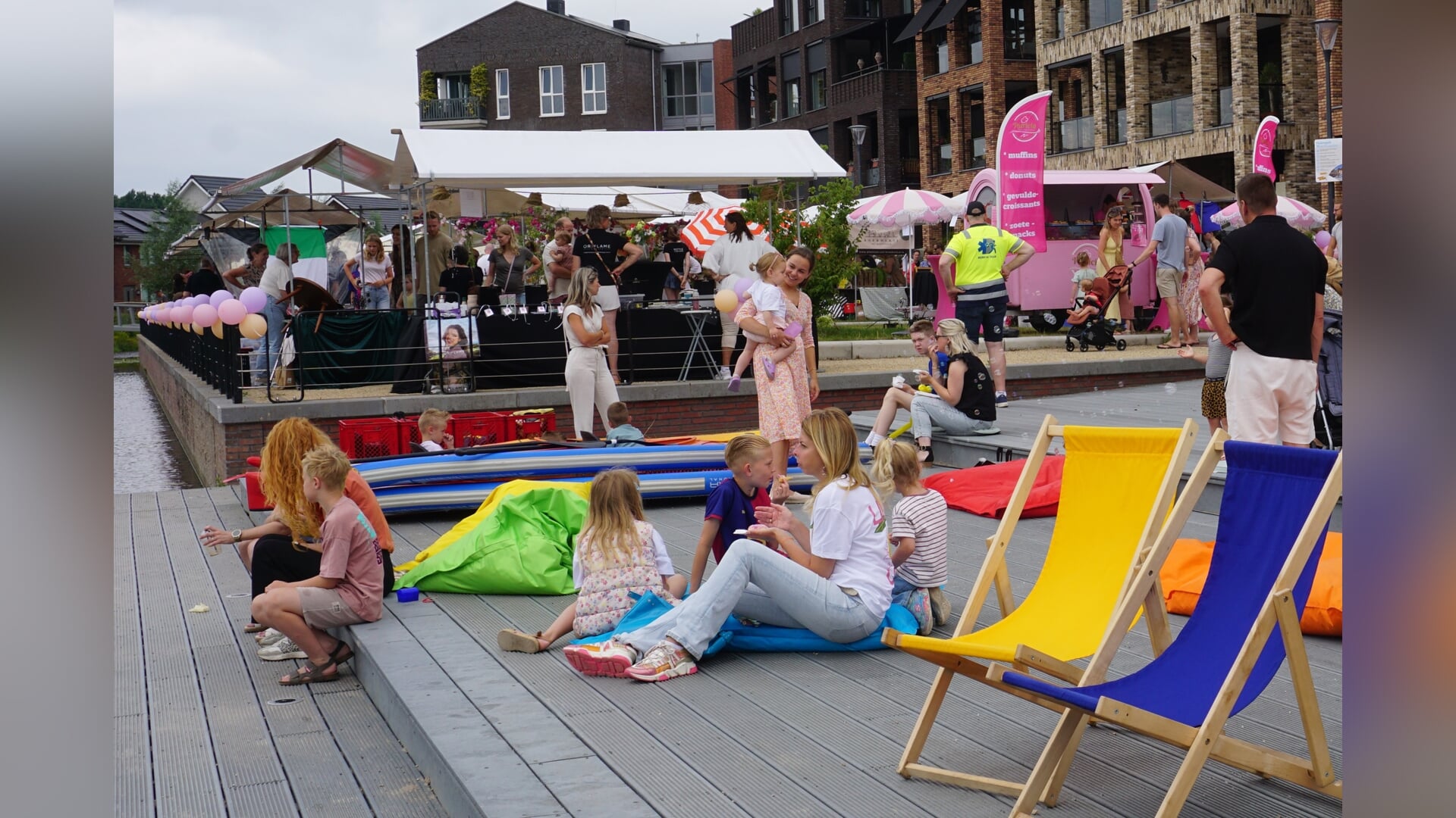 Summer Vibes Fair langs het water
