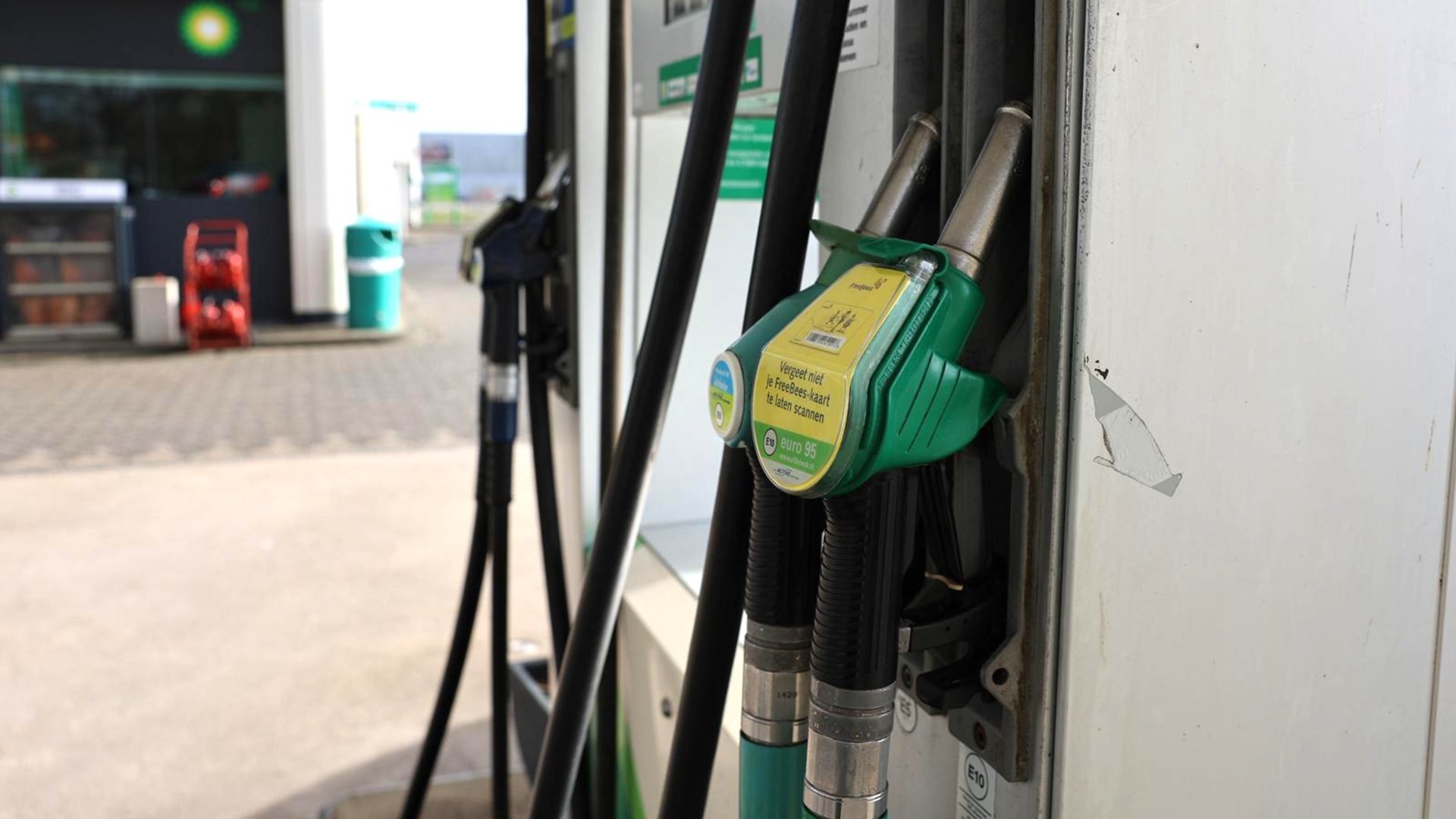 Benzineprijs in Opsterland verschilt tot 38 cent per liter: Vergelijken loont volgens Independer