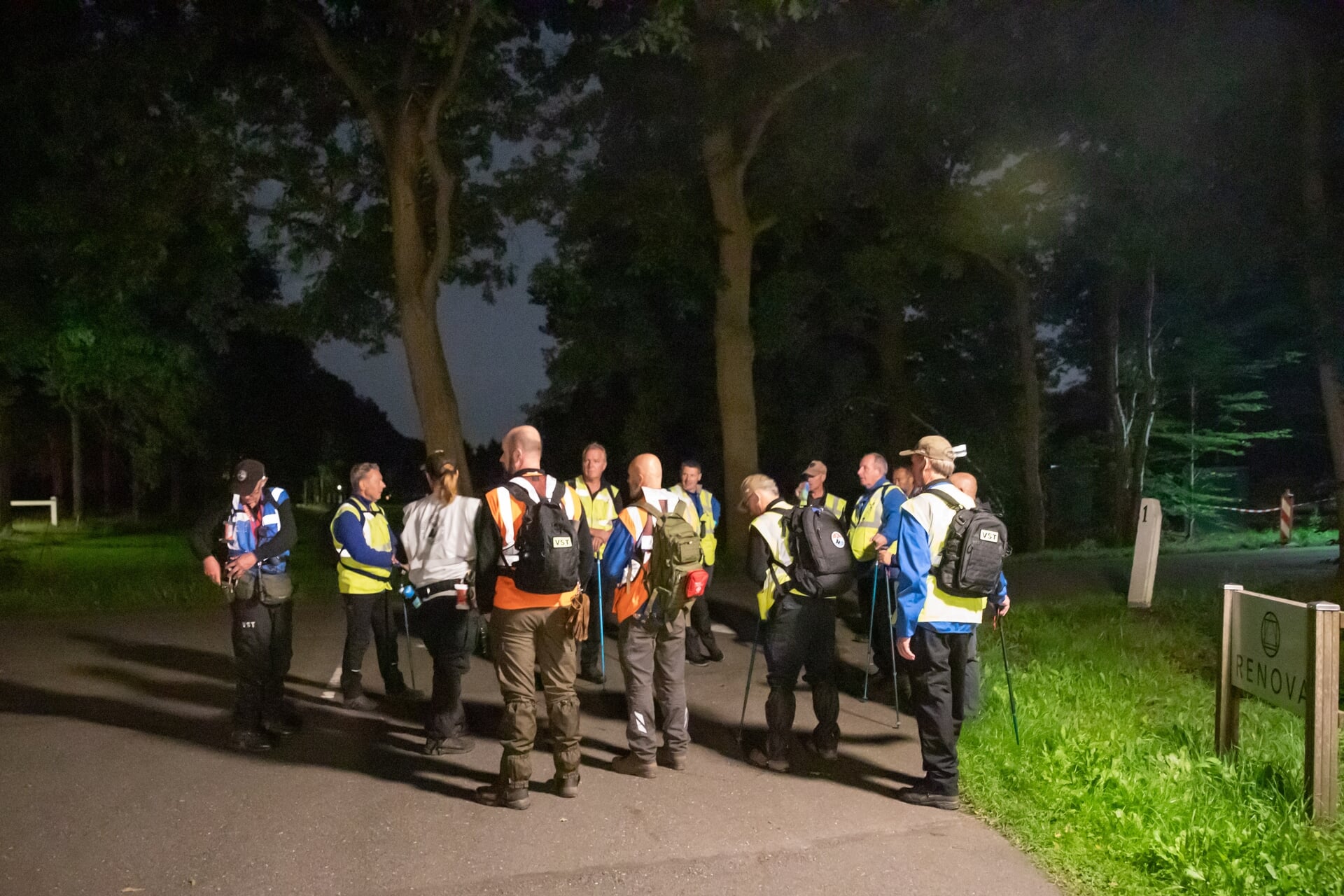 Vermiste vrouw gevonden na nachtelijke zoektocht in Lage Vuursche