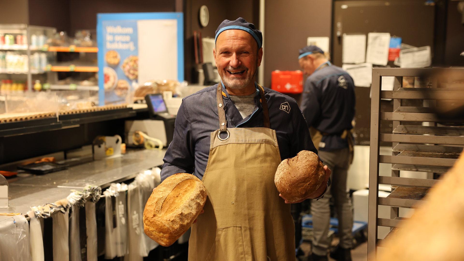 VIDEO | Na 50 jaar neemt Hans Pashouwers afscheid van Albert Heijn: ‘Ik ga het werk zeker missen’