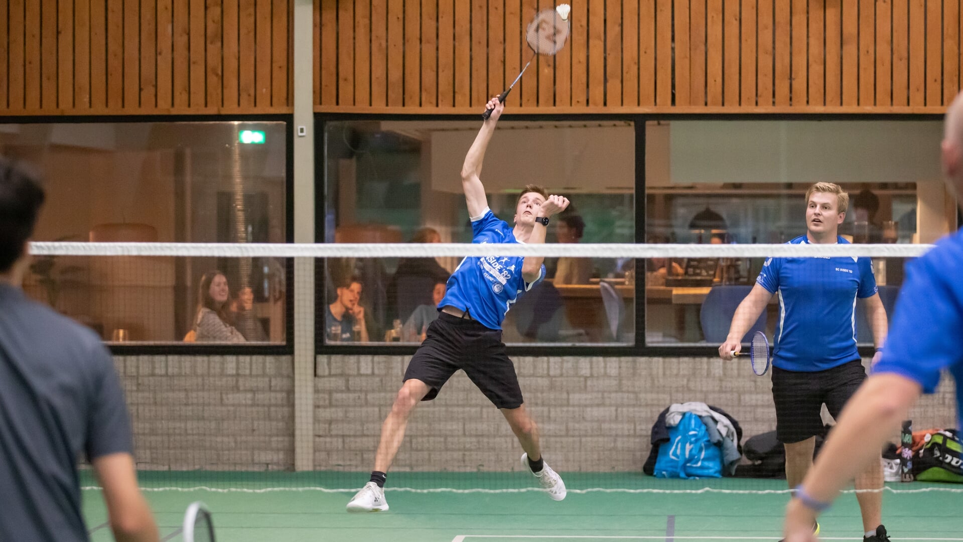 Inside start seizoen met fraaie zege