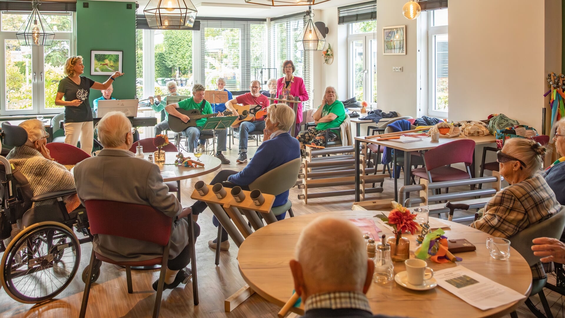 Buurtband trapt Ouderendag vroegtijdig af in Schoonoord