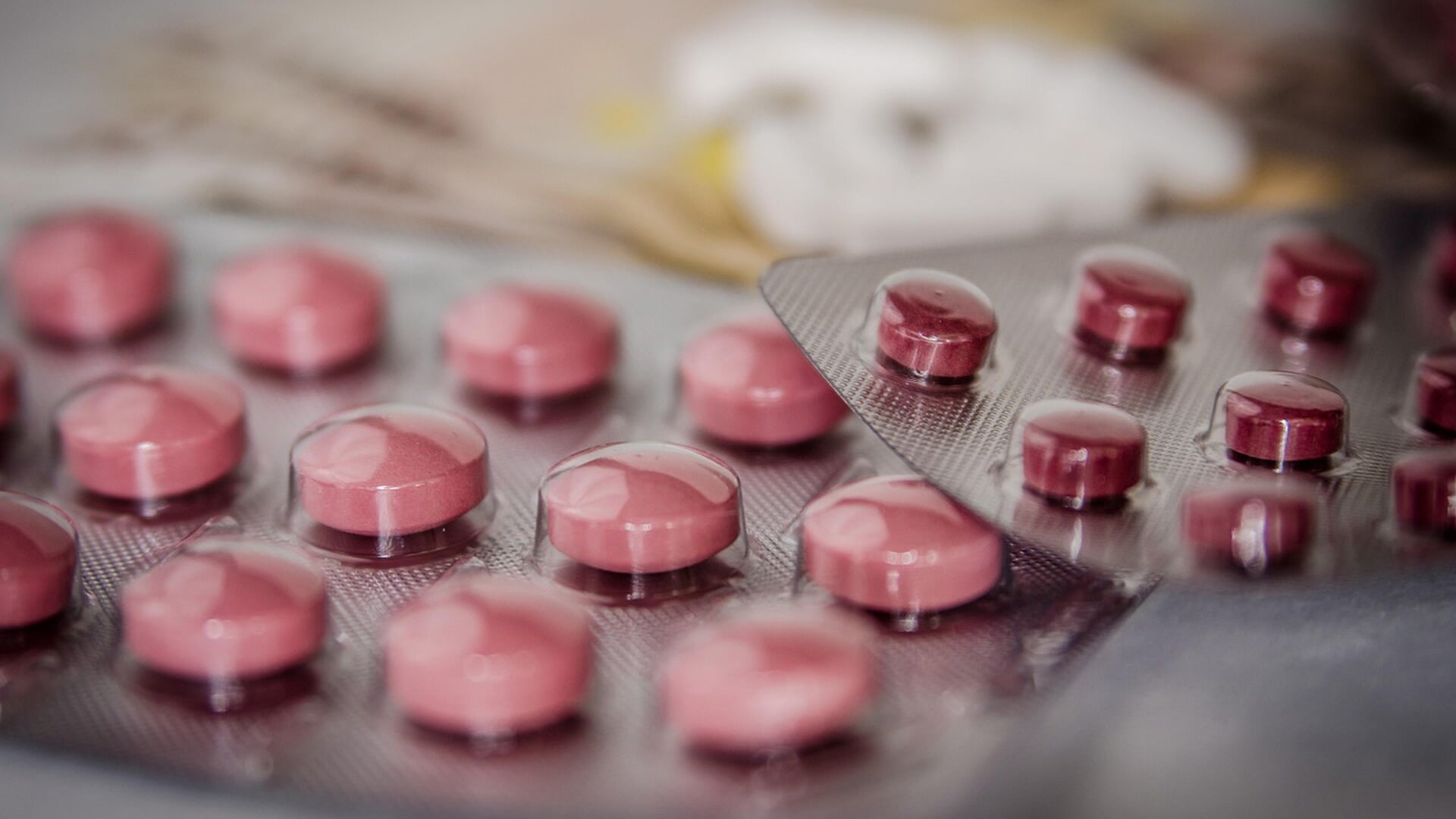 Bijeenkomst ANBO-PCOB in de Parel in Hardinxveld-Giessendam over medicijngebruik