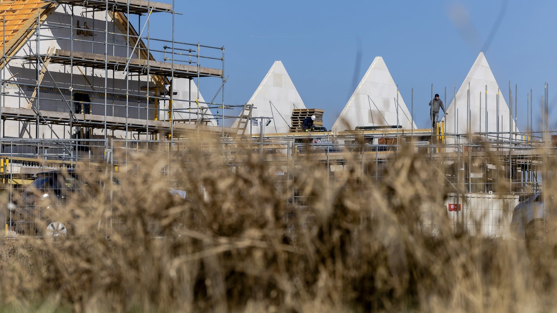 Barneveld wijst bezwaren af van eigenaren over gemeentelijke bouwrechten op hun grond