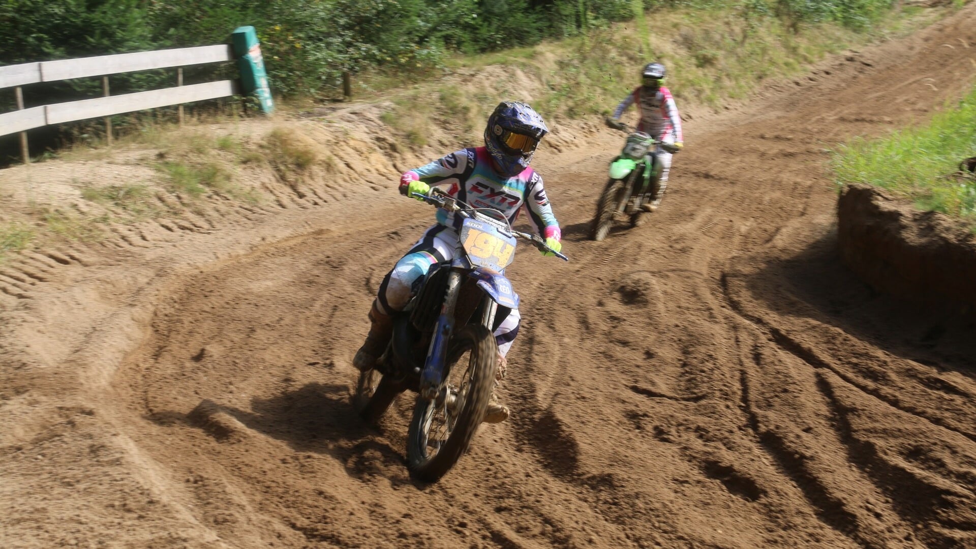 Nog spannende strijd bij de motorcross clubkampioenschappen MC Volgas; de laatste wedstrijd bepaalt