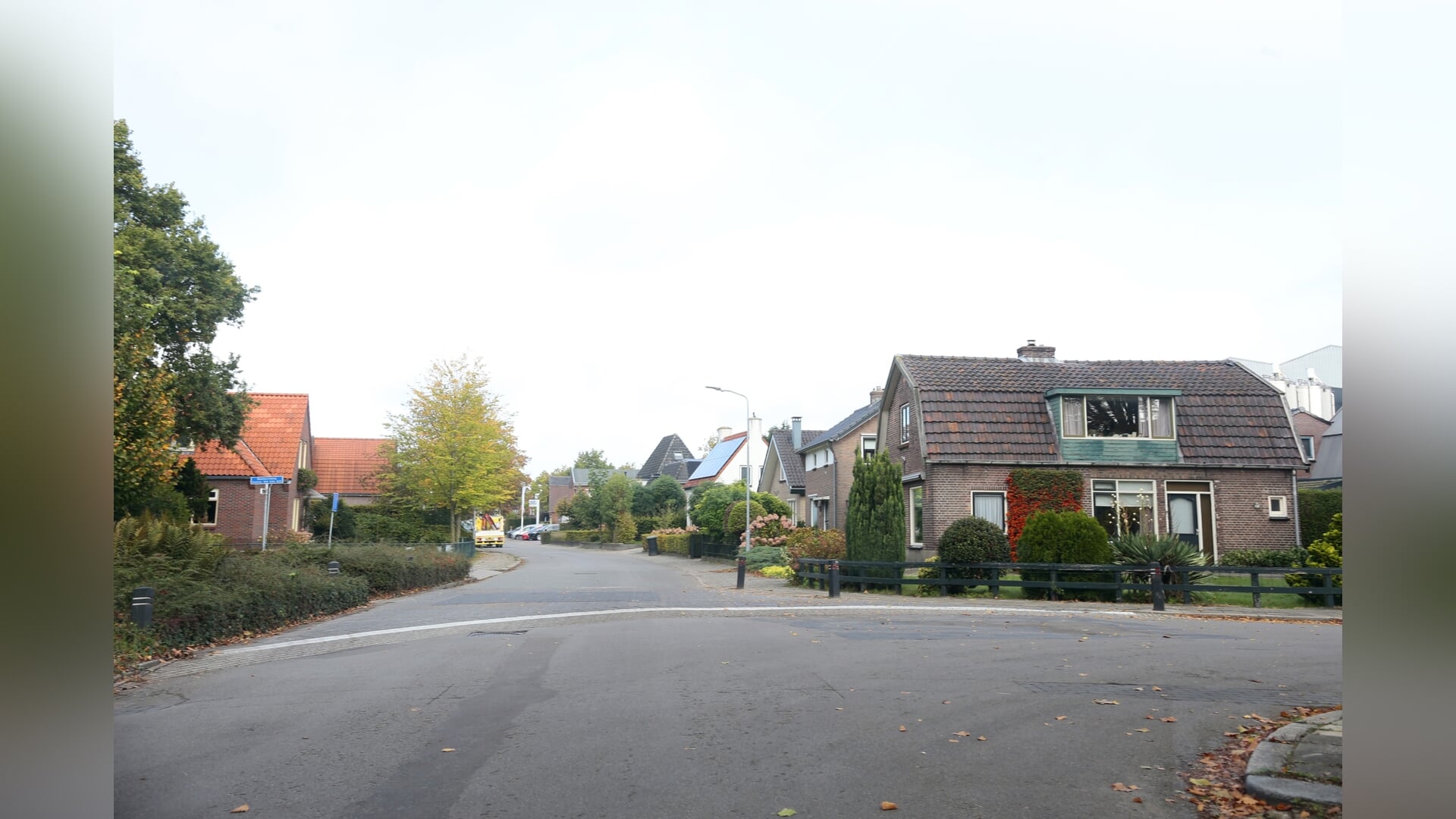 ‘Eerst gesprek met bewoners, dan pas aanpak Voorthuizense Bakkersweg’