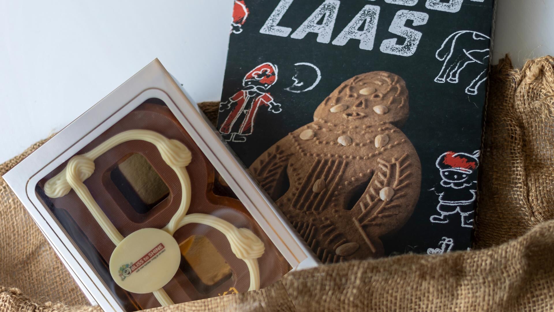 Speculaas, pepernoten en ander sinterklaasgebak voor het goede doel