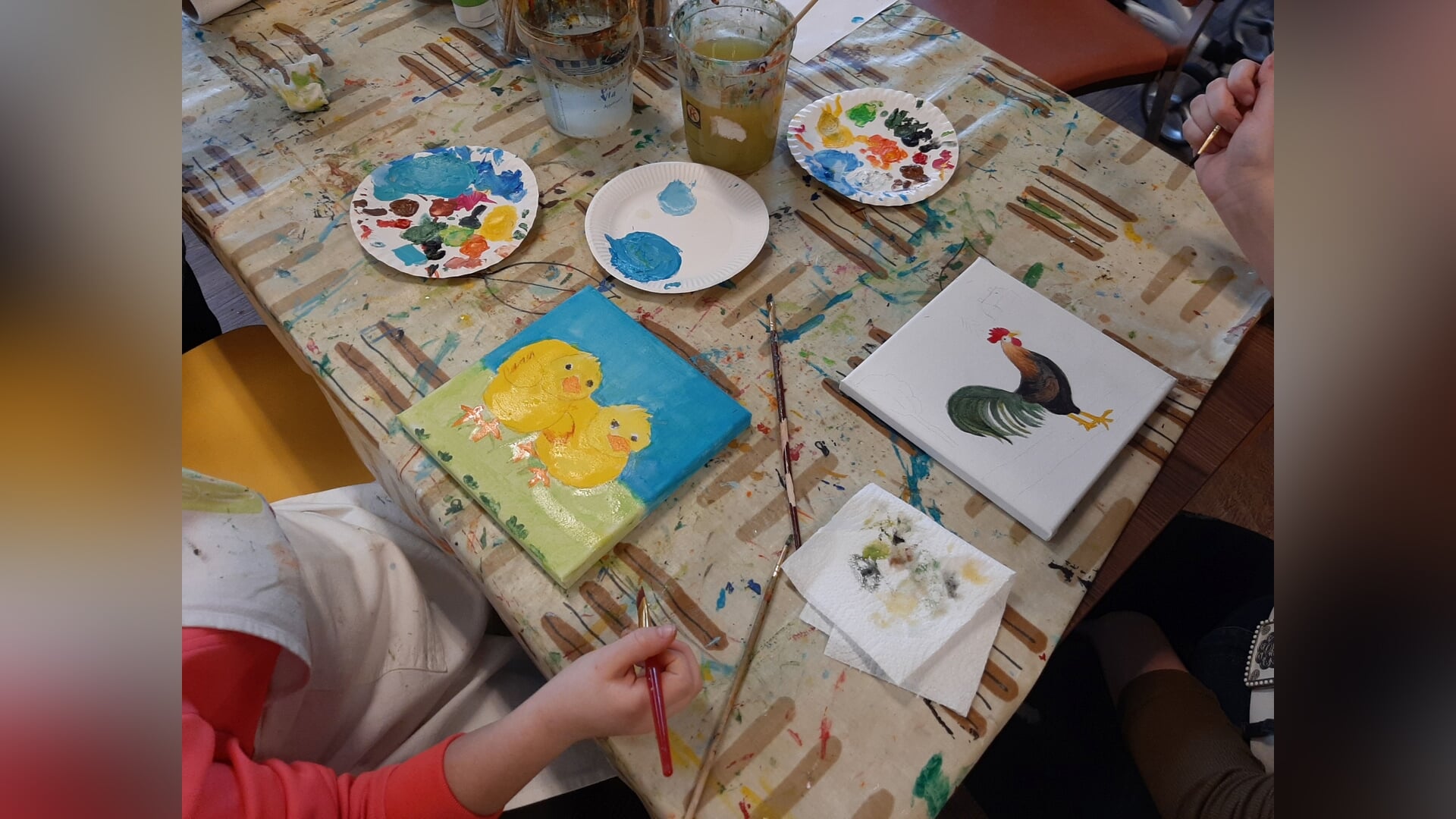 Workshop Kipschilderen in het Pluimveemuseum