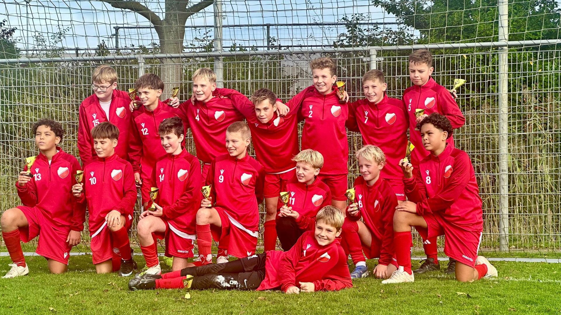 VVH JO13-3 kampioen na spannende wedstrijd