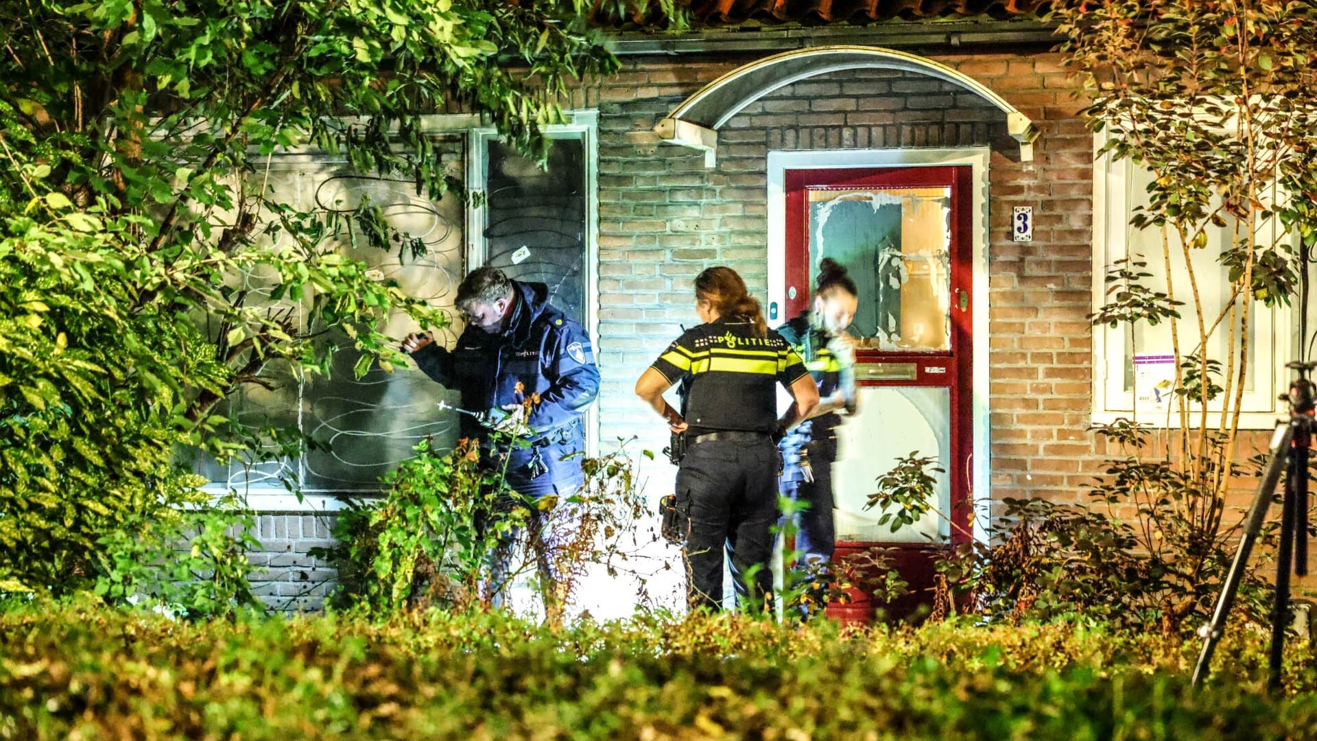 Explosie bij woning in Amersfoort: mogelijk brandbom gebruikt