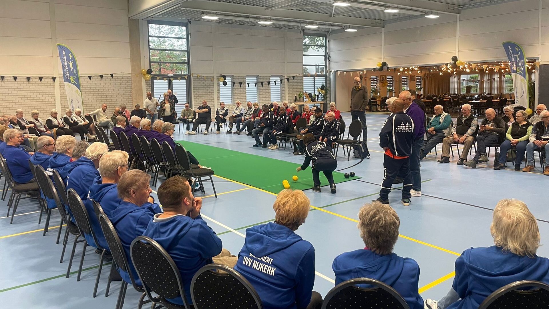 Bij koersbal draait het om meer dan winnen: ‘Ik wilde sociaal bezig blijven’