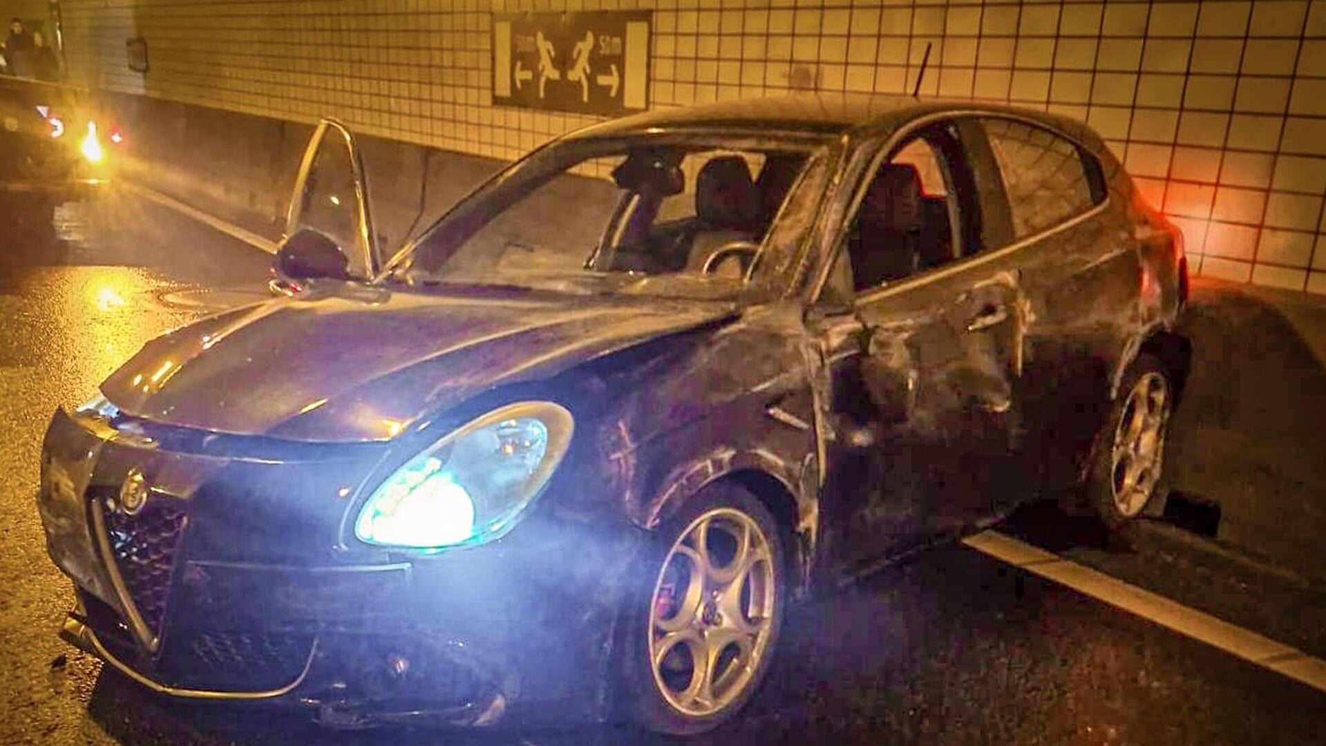 16-jarig meisje uit Hardinxveld-Giessendam betrokken bij ongeluk in Noordtunnel