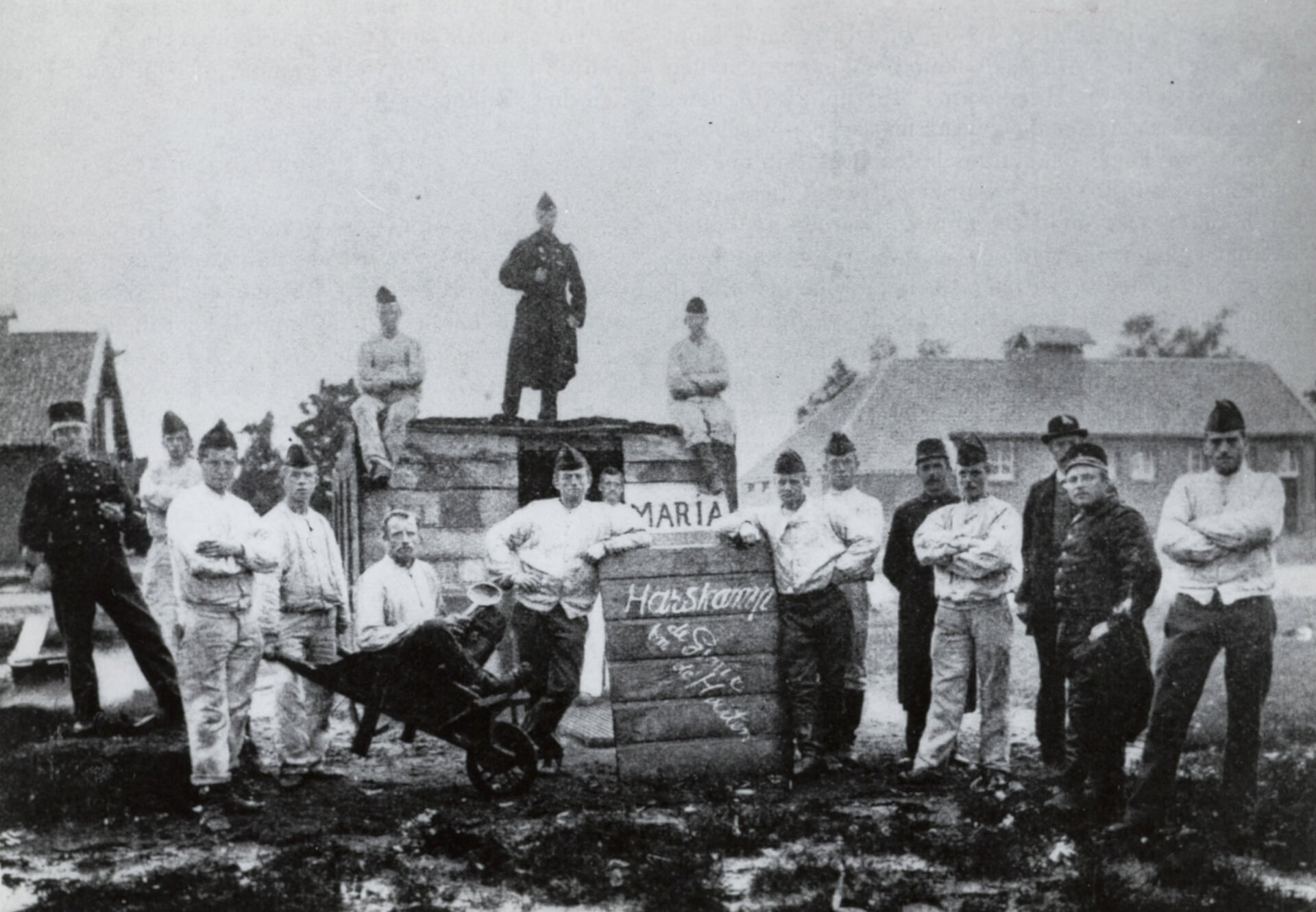 Herinneringen aan de militaire dienst in de bibliotheek in Hardinxveld-Giessendam