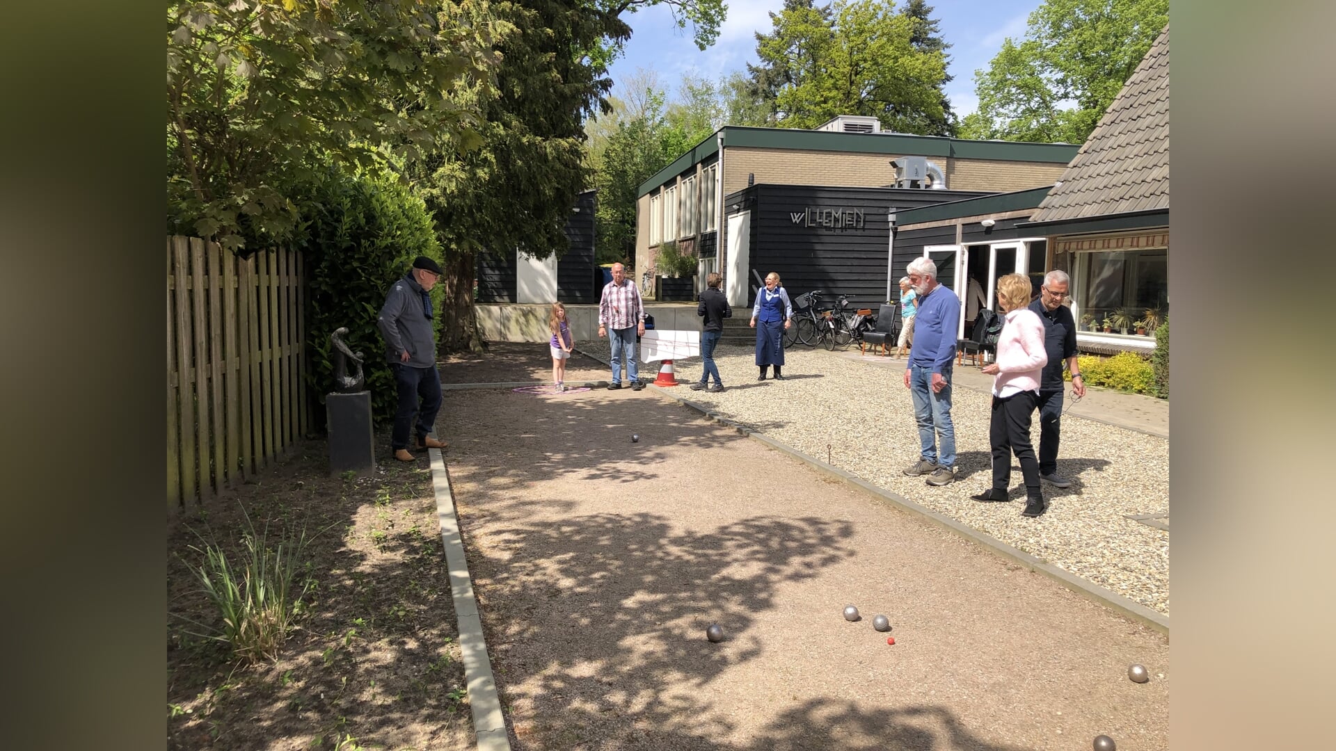 Jeu de boules, buurthuis de Willemien, Soesterbergsestraat 18