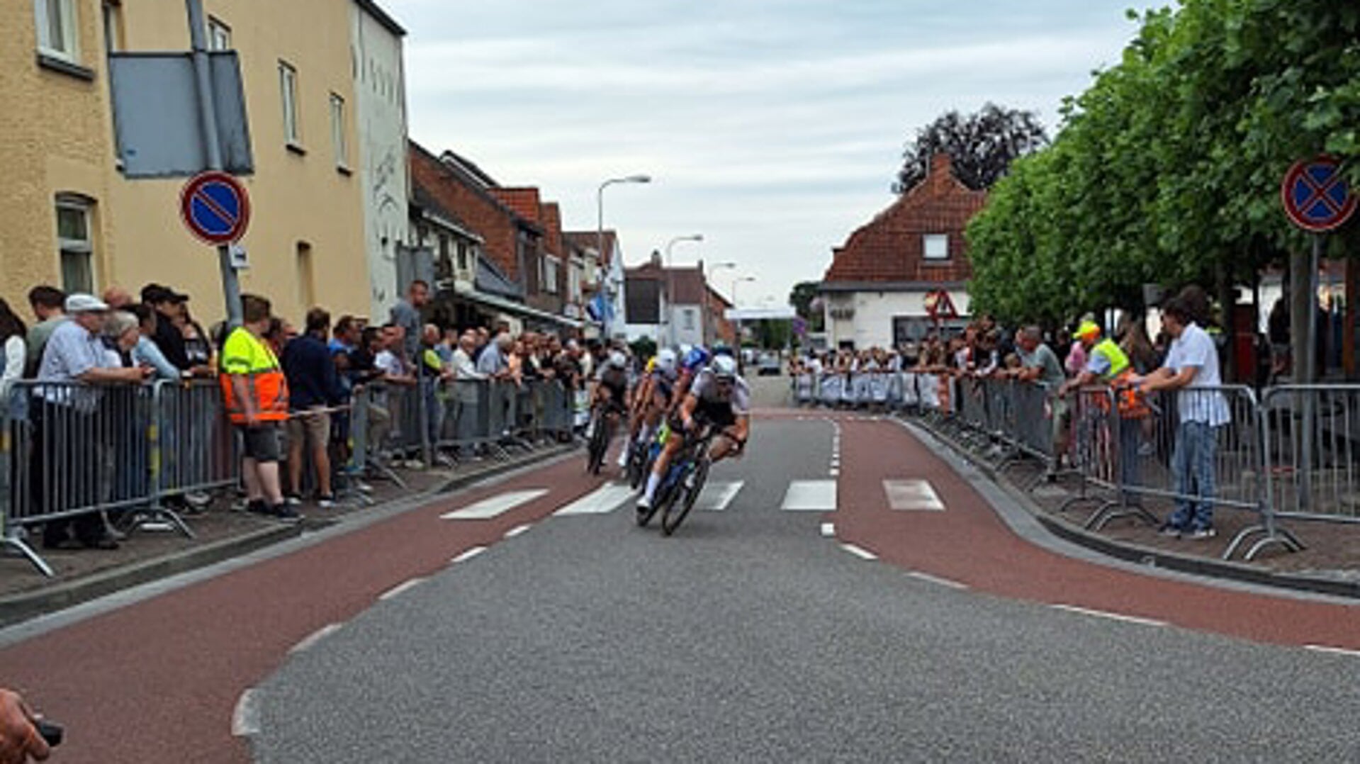 Kermiskoers op dinsdag 2 juli in Sint Jansteen