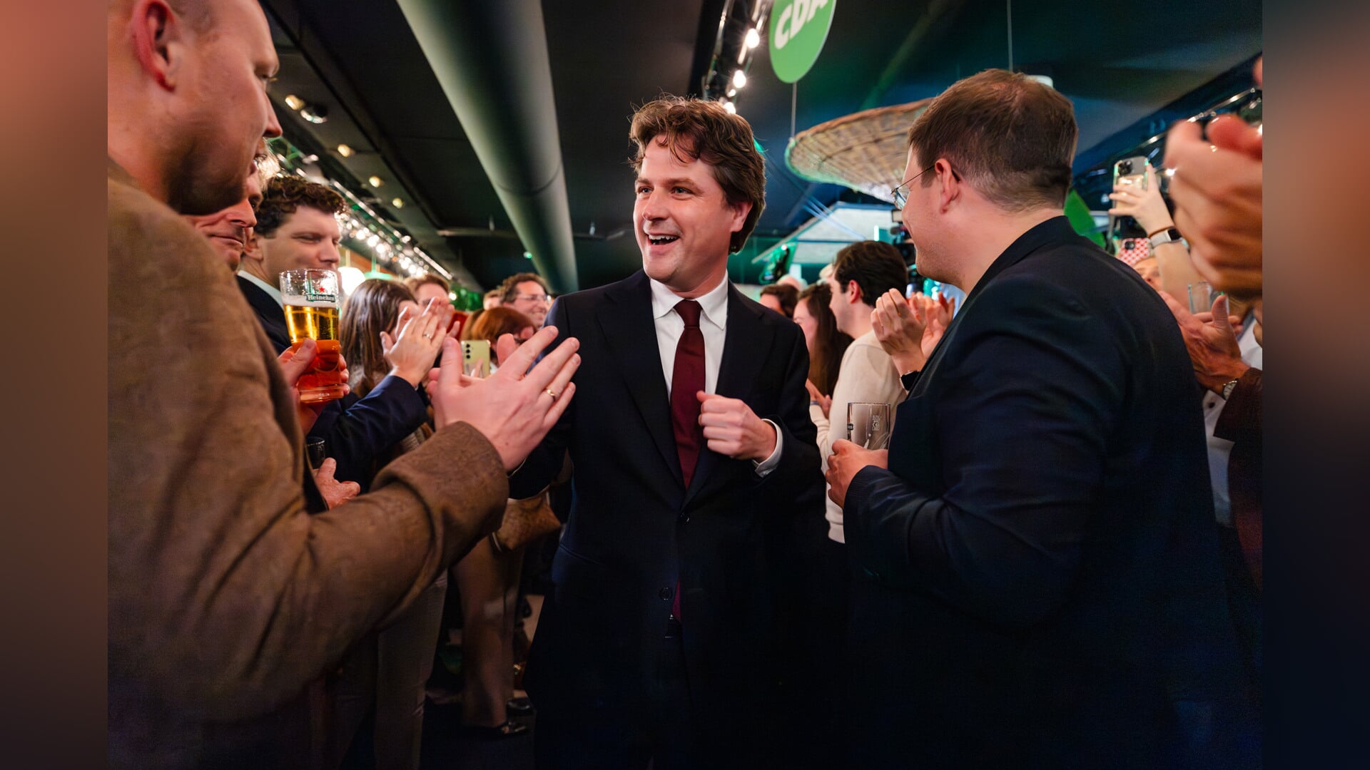 CDA flink in de lift in Zeist