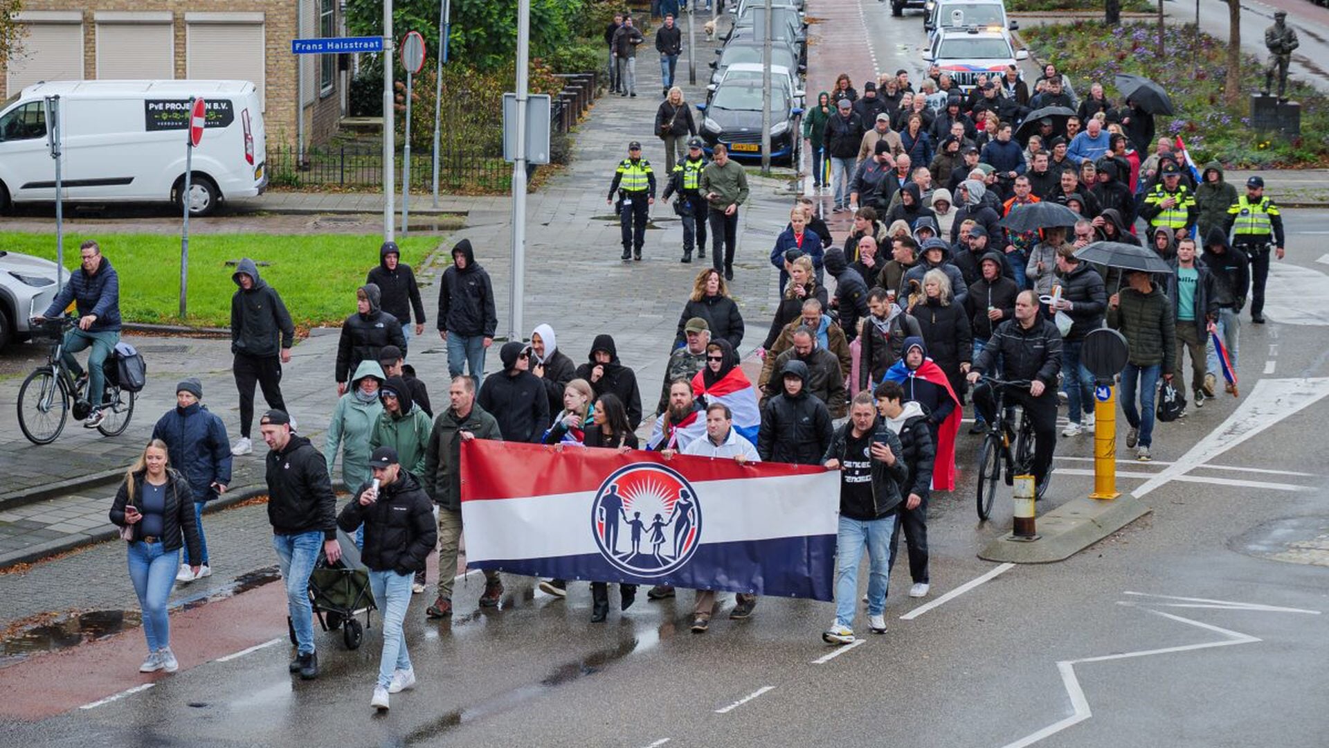 Raadsvragen over anti-azc-demonstratie in Sliedrecht