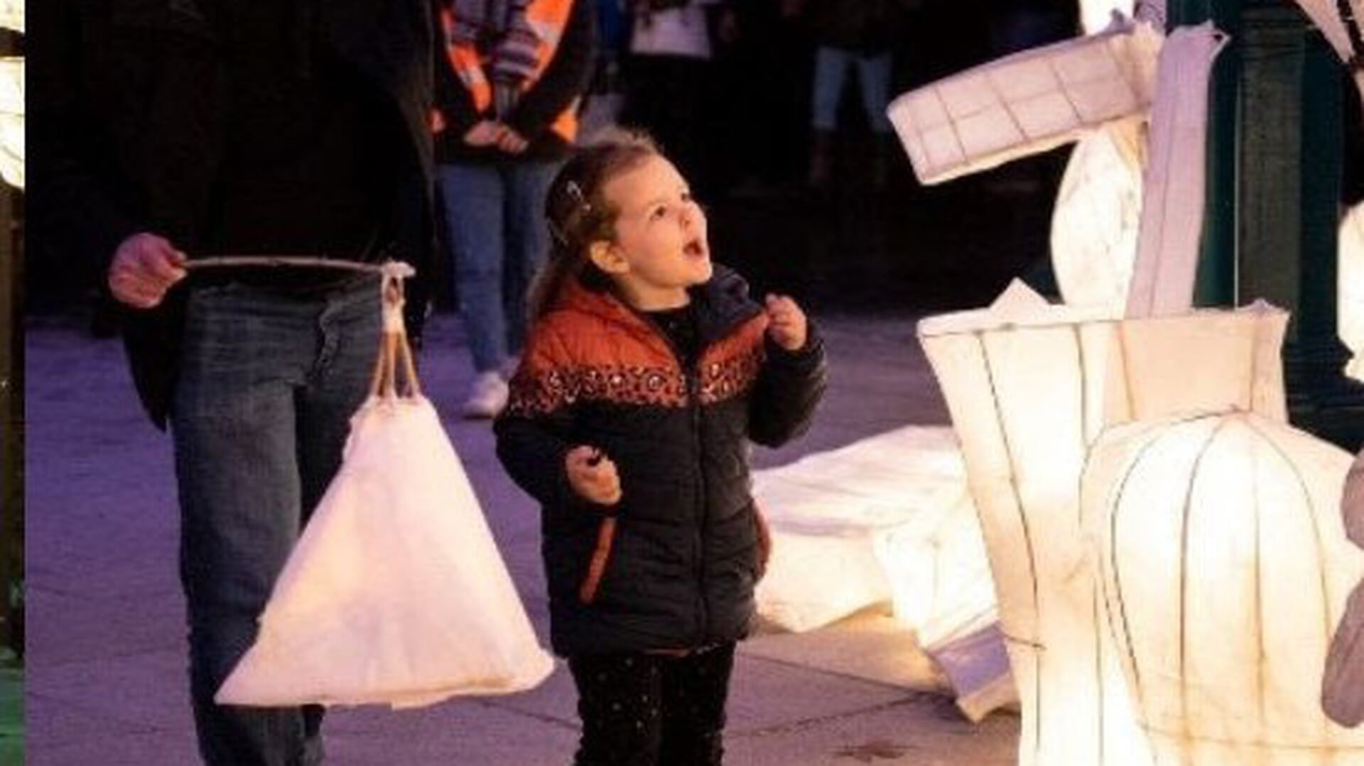 Sint Maarten in Odijk gezinsviering en lampionnenoptocht