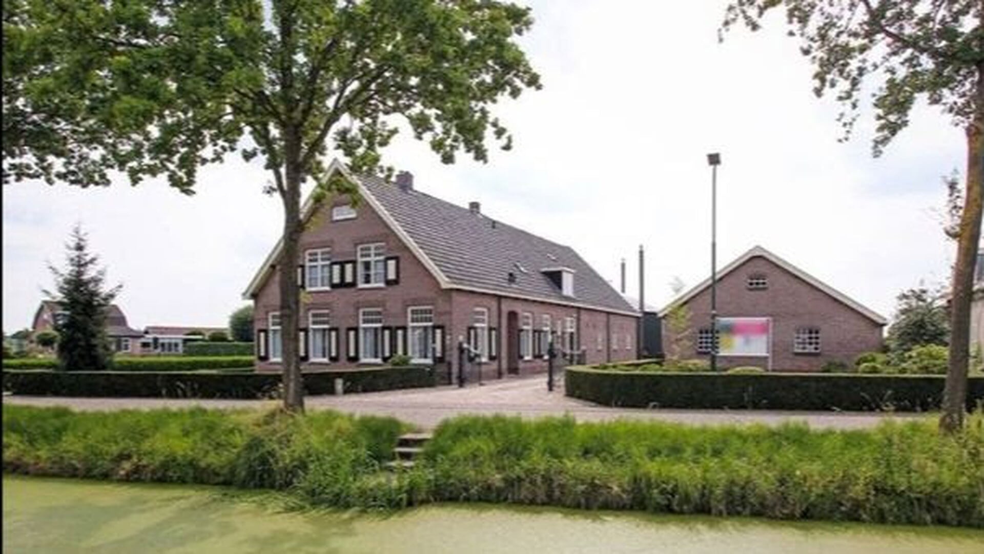 Excursie naar Ons Dorpje Overeind