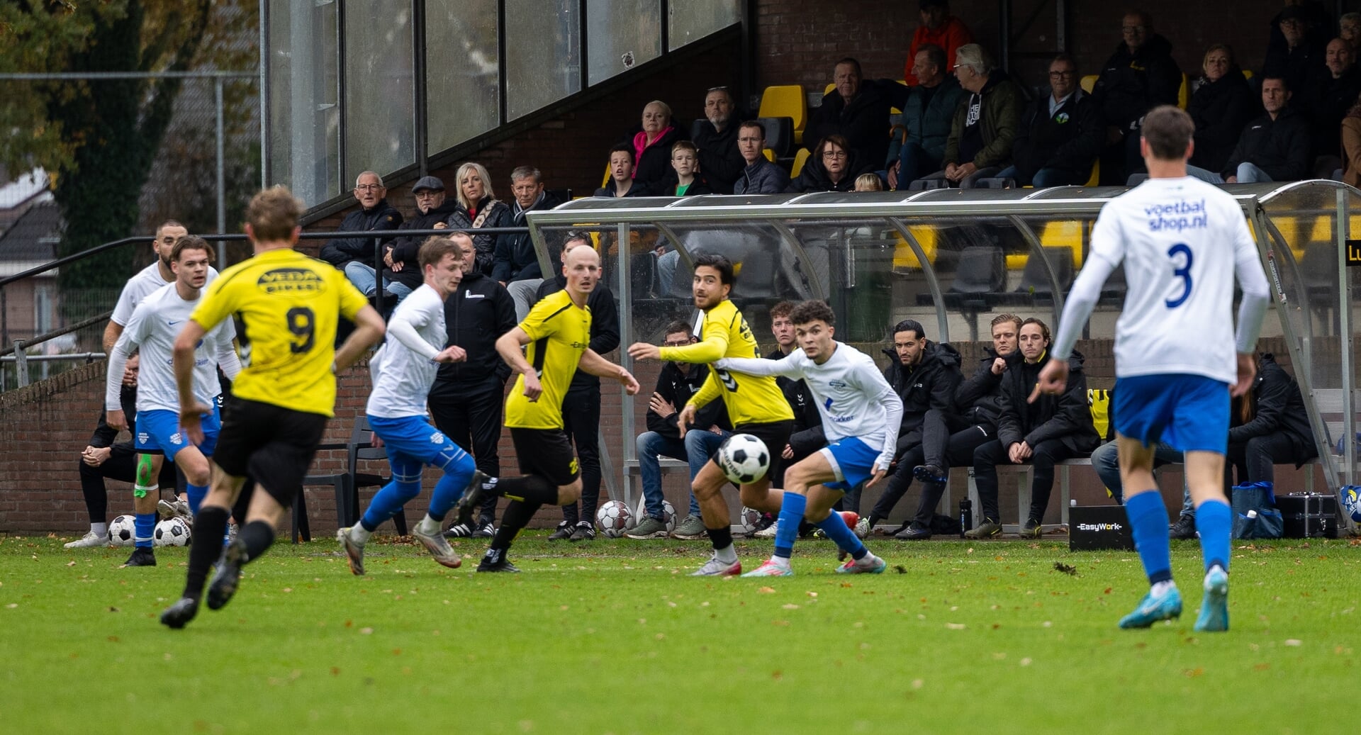 Vader Henk Beukhof trots op zijn zoons bij Lunteren