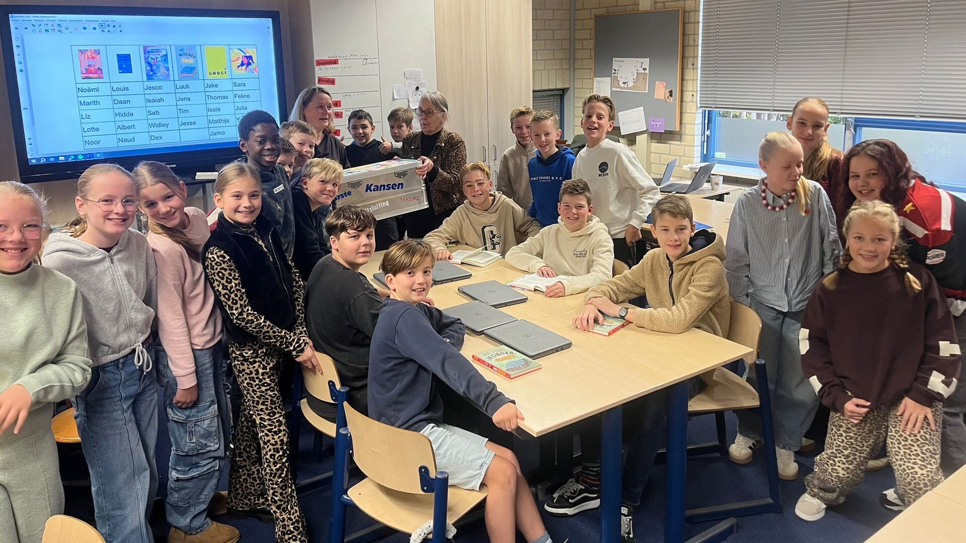 Groep 8 van de Rehoboth in Hardinxveld-Giessendam werkt aan Leskist Kansrijk!