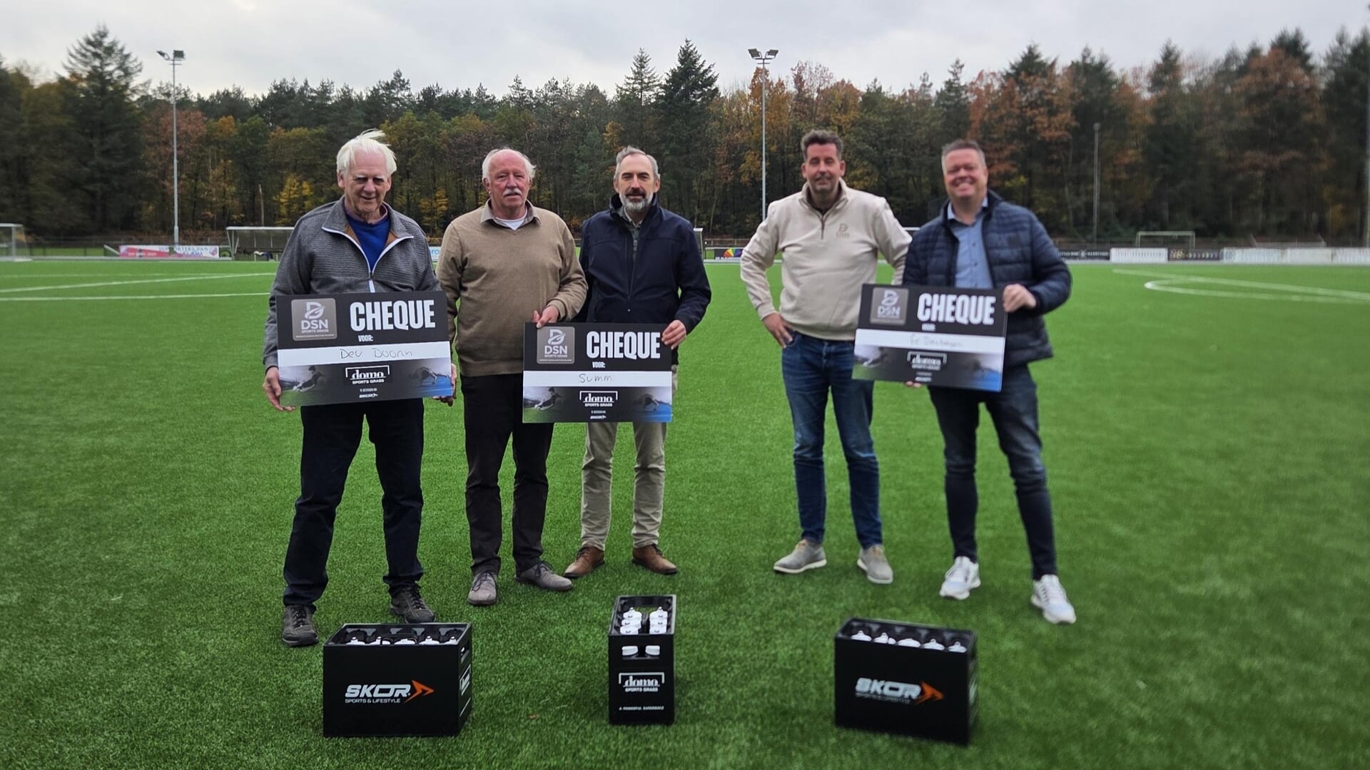 Kunstgrasleverancier ondersteunt sportverenigingen