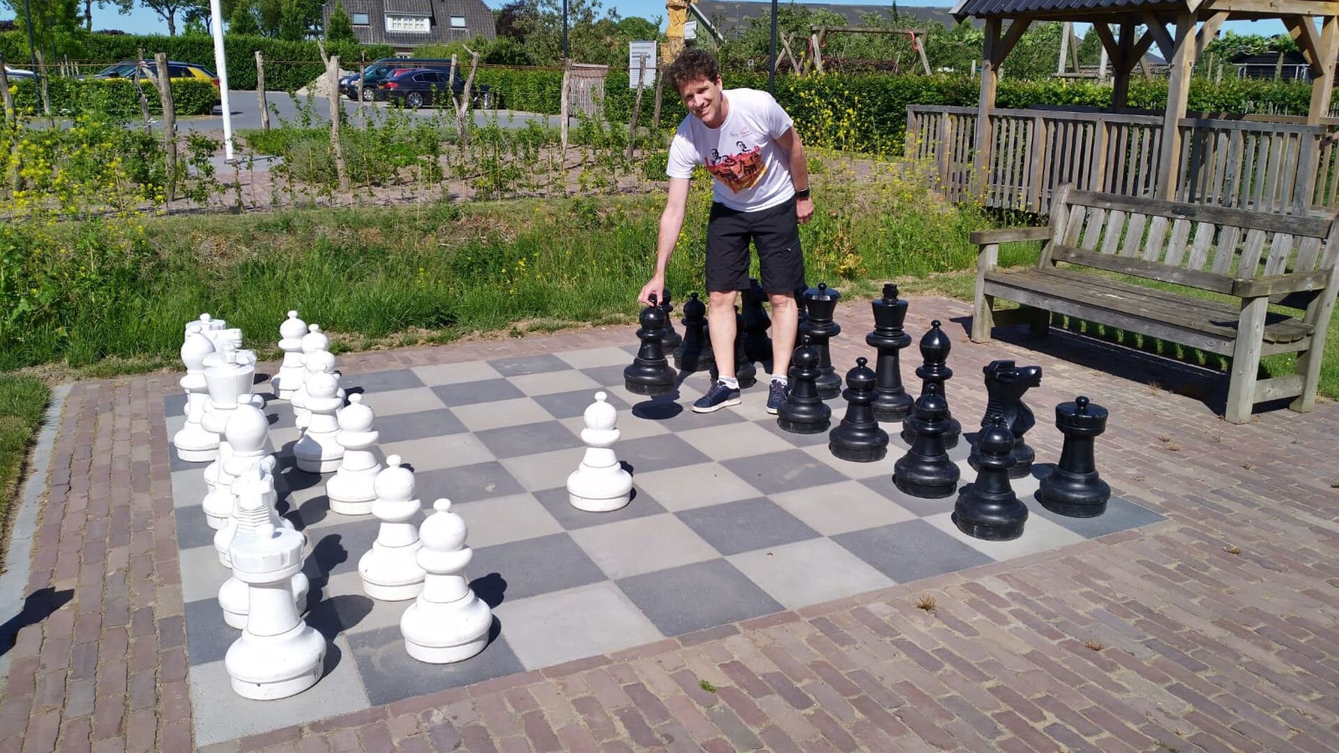 Winst en verlies voor Schaakvereniging De Giessen en Linge