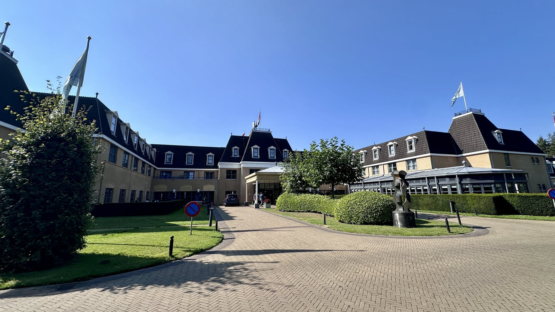 Opvang in hotel Heerlickheijd wordt verlengd met termijn van twaalf maanden