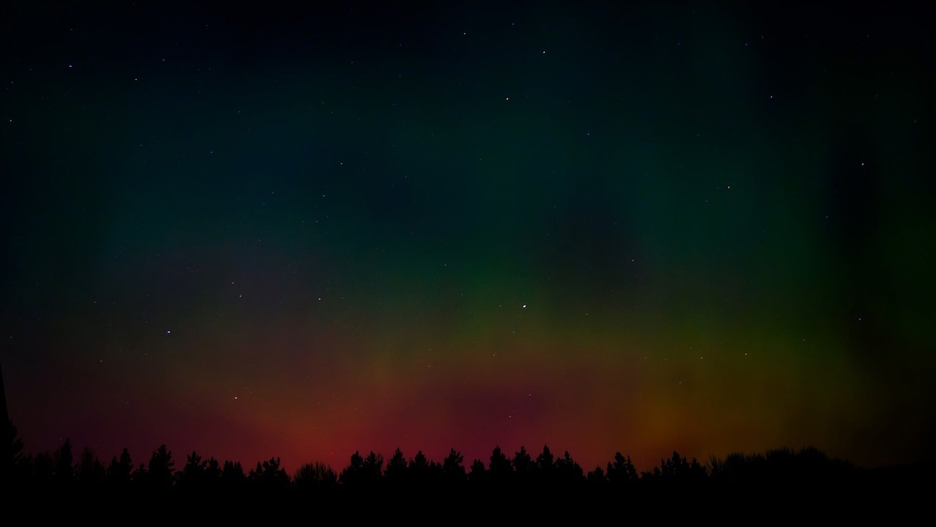 Actieve zon: komende tijd kans op noorderlicht