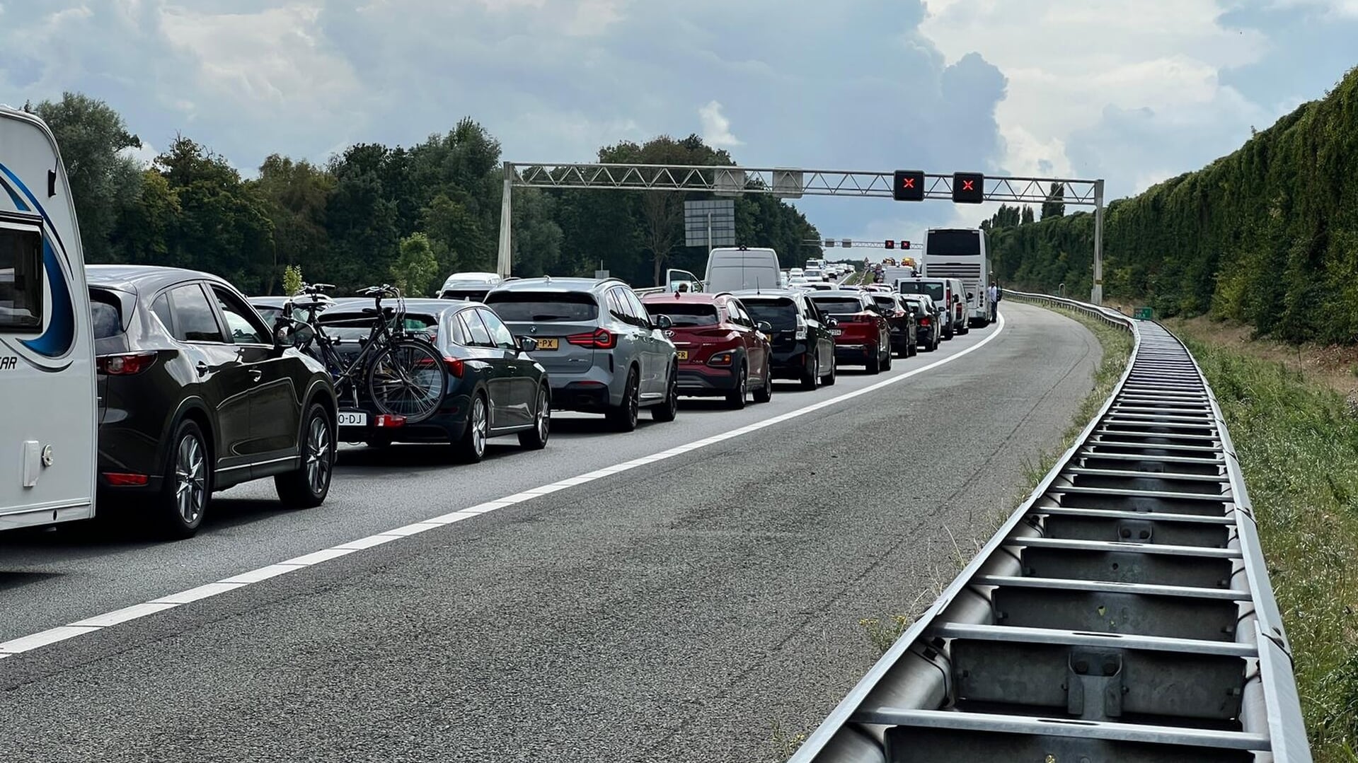 Voorstel geluidsscherm Koninginneweg moet worden herzien