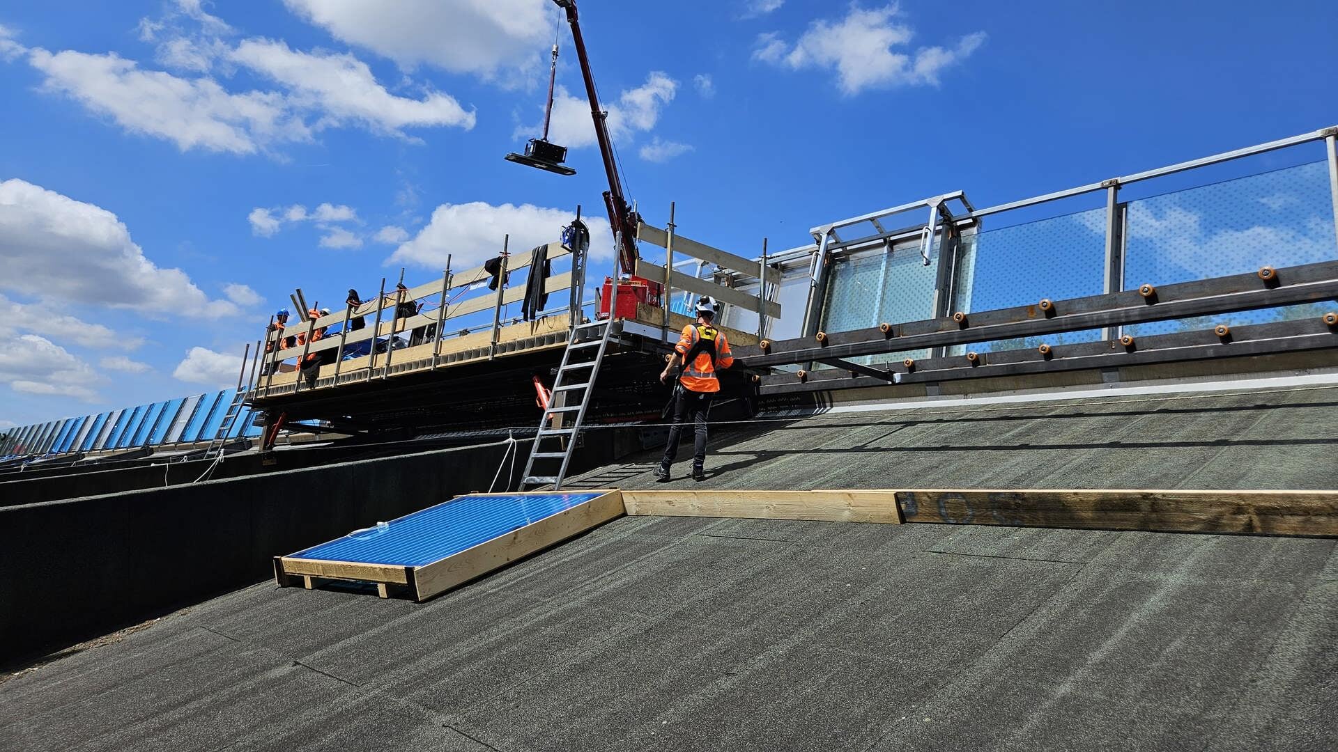A28: 790 glaspanelen vervangen bij geluidsscherm De Luifel ter hoogte van Zeist