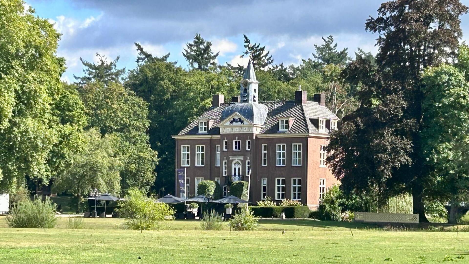 Klompenpaden verkennen: Bennekoms Breukerengpad: ‘ChatGPT maakte mijn moestuin’