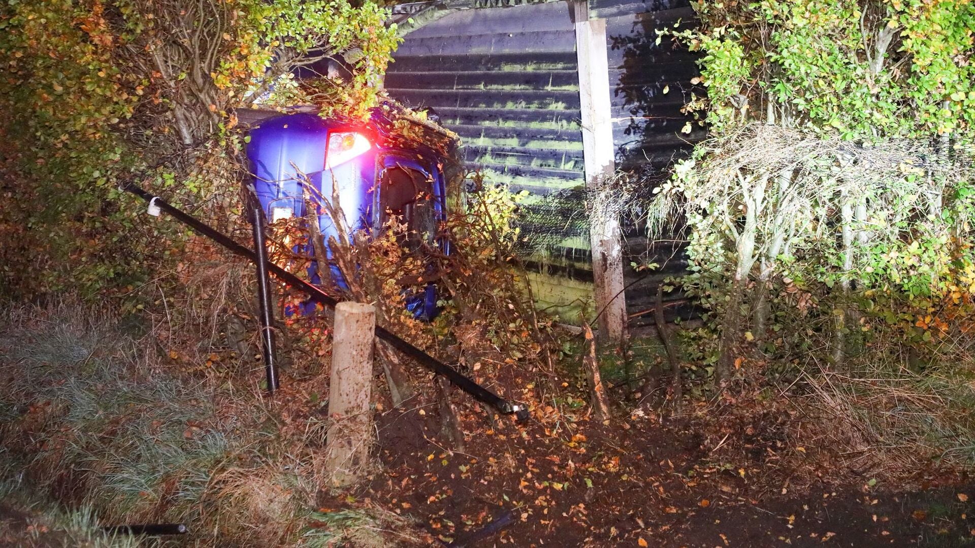 Bestuurster aangehouden na ongeluk op Klomperweg in Lunteren