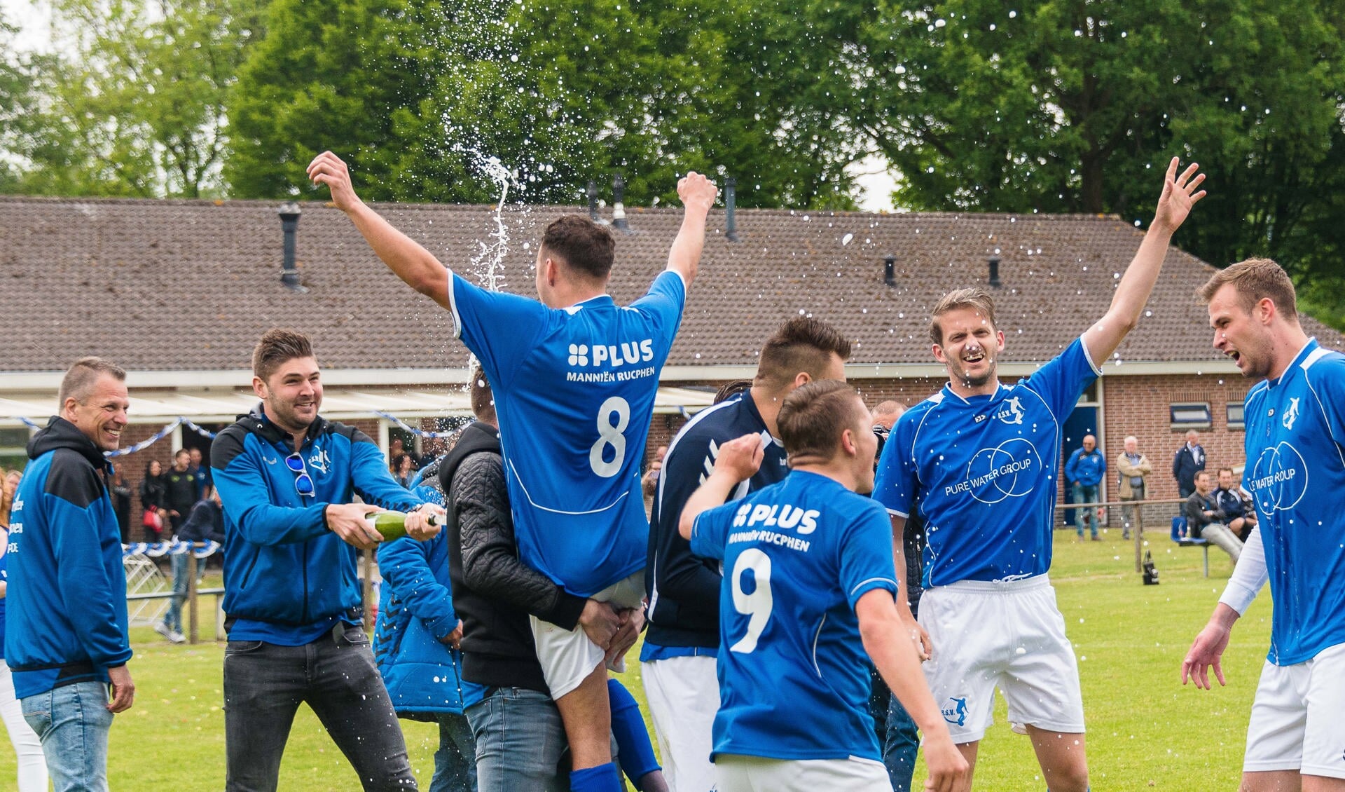 RSV verlengt contract met trainer Marco Klijs - Al het nieuws uit Rucphen