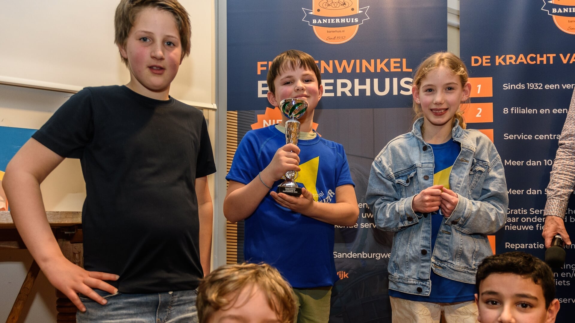 De Windroos wint het damtoernooi van de onderbouw (groep 5 en 6) basisscholen Wijk bij Duurstede 202