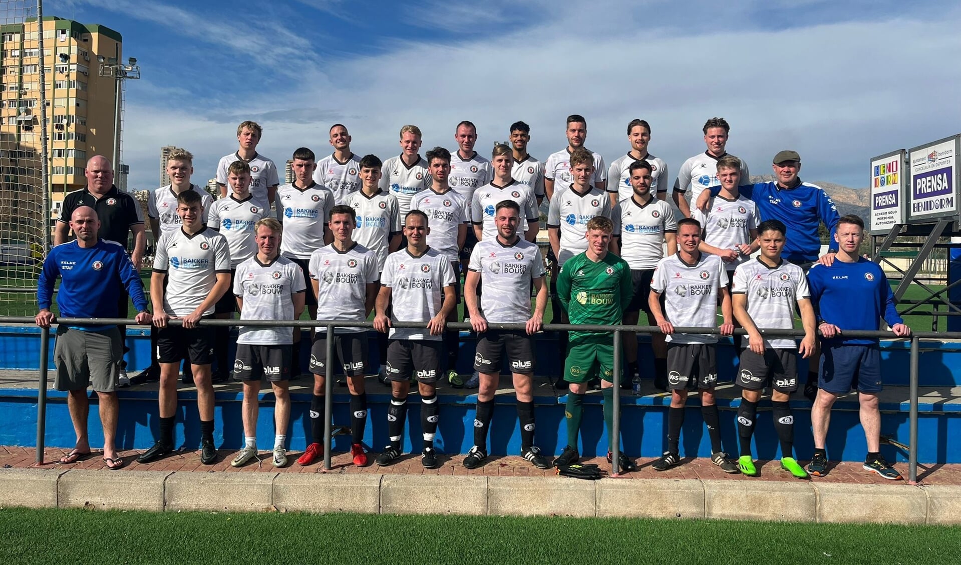 Nieuwenhoorn 2 gaat op voor landelijke reserve hoofdklasse