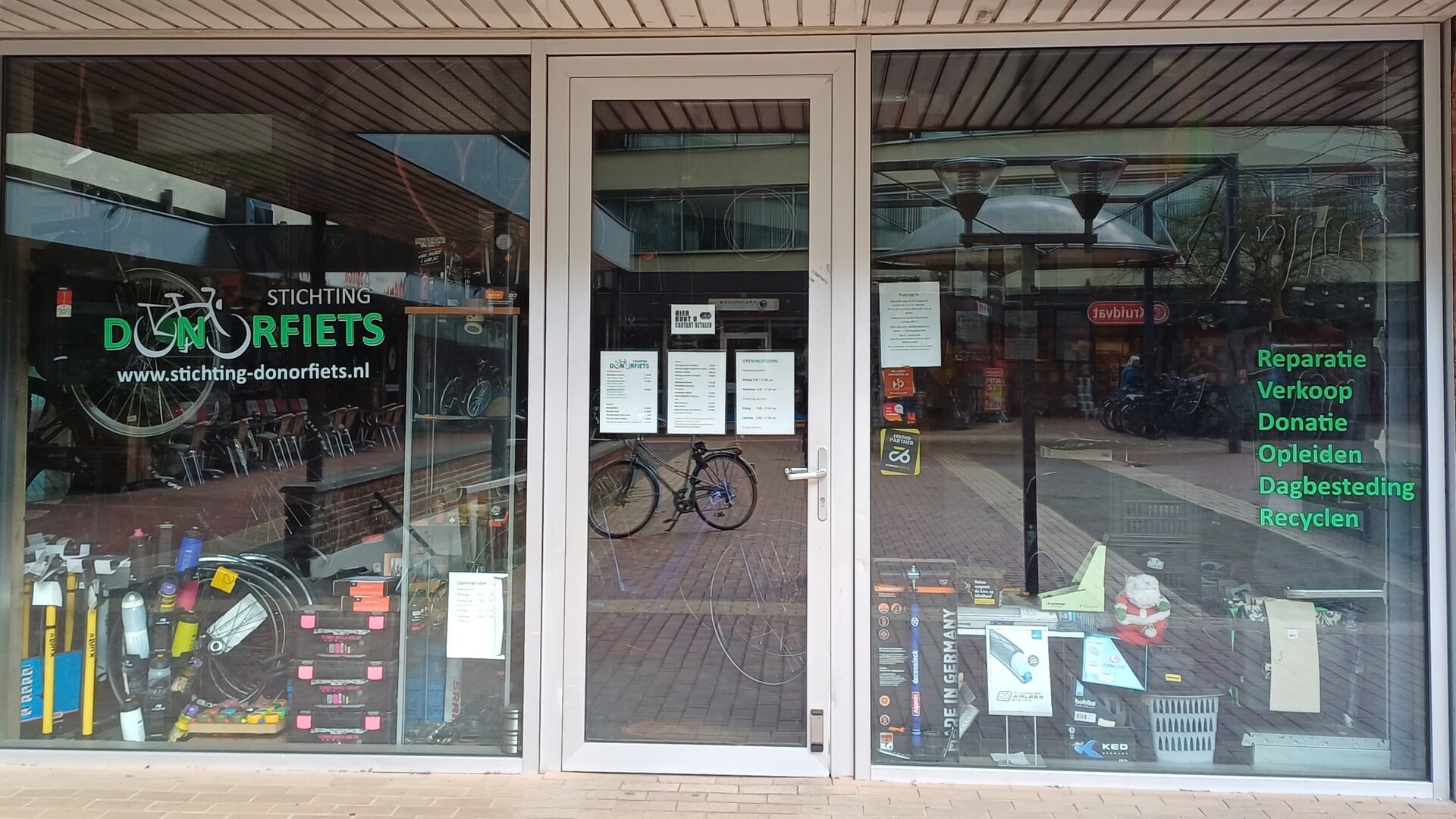 Stichting Donorfiets zet reparatie op de kaart - Al het nieuws uit ...