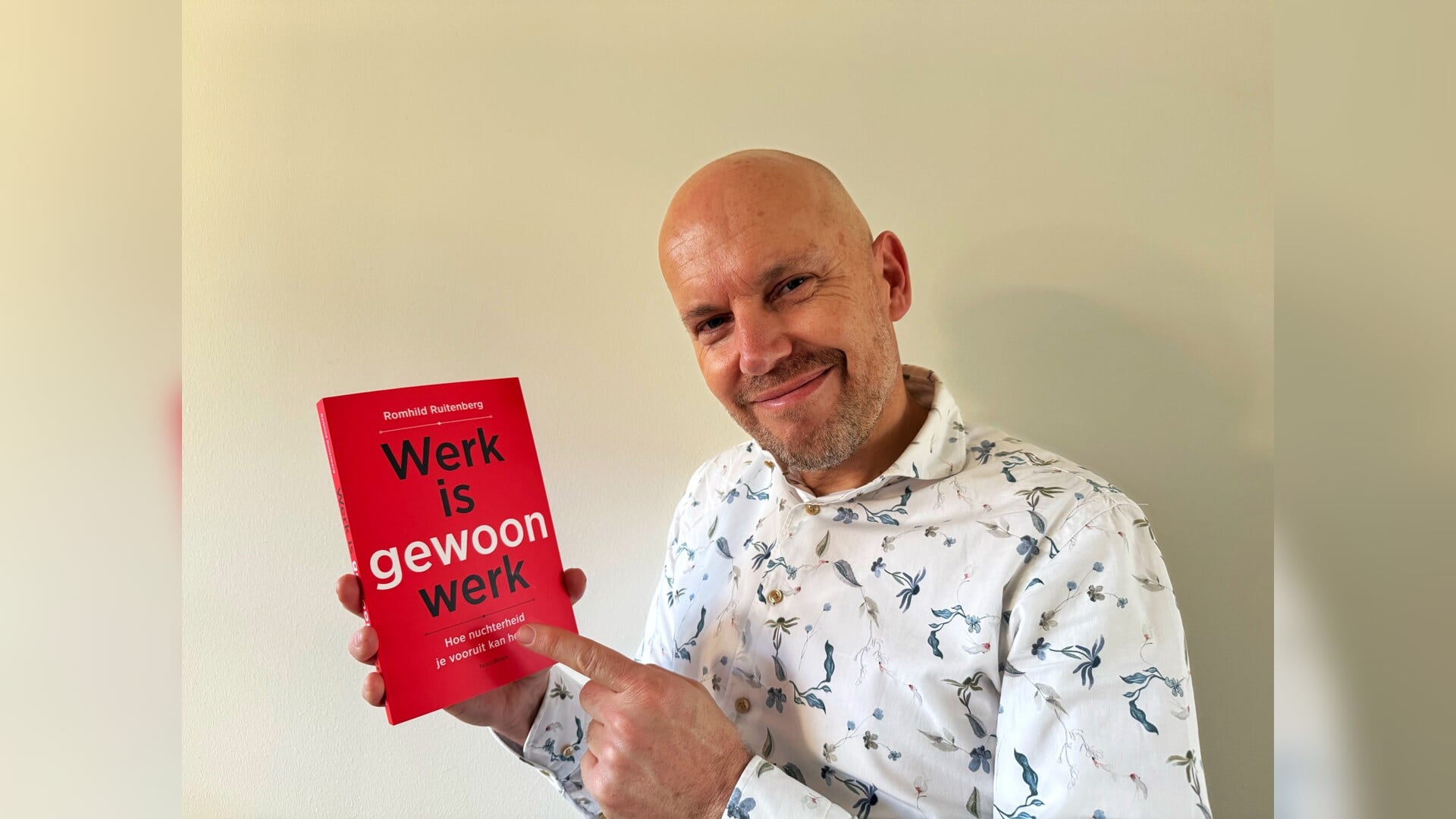 Leusdenaar Romhild Ruitenberg schrijft nuchter boek over werk | Nieuws ...