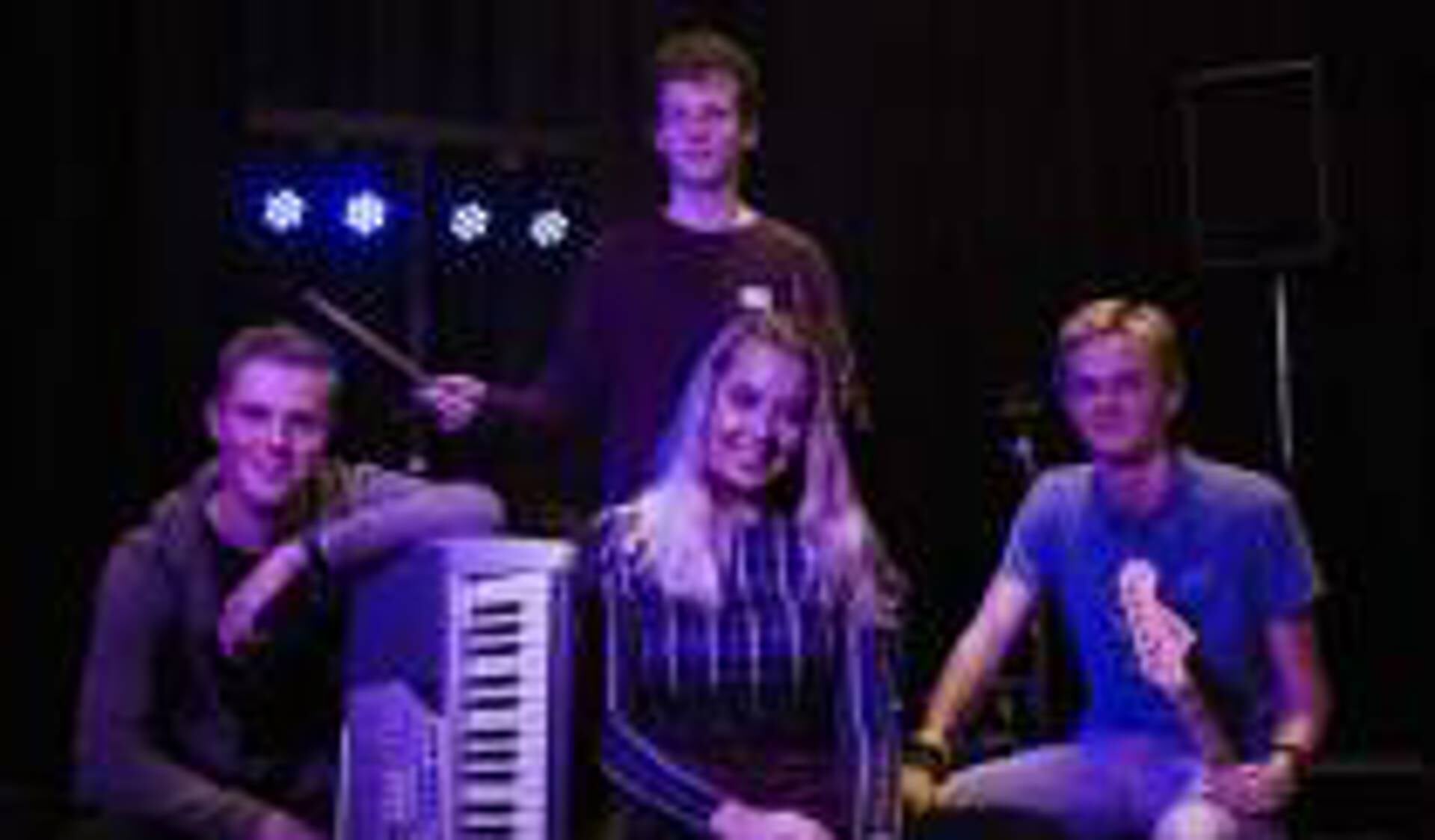 Aanstormend muziektalent meet zich bij Atrium BandContest in Koudum ...
