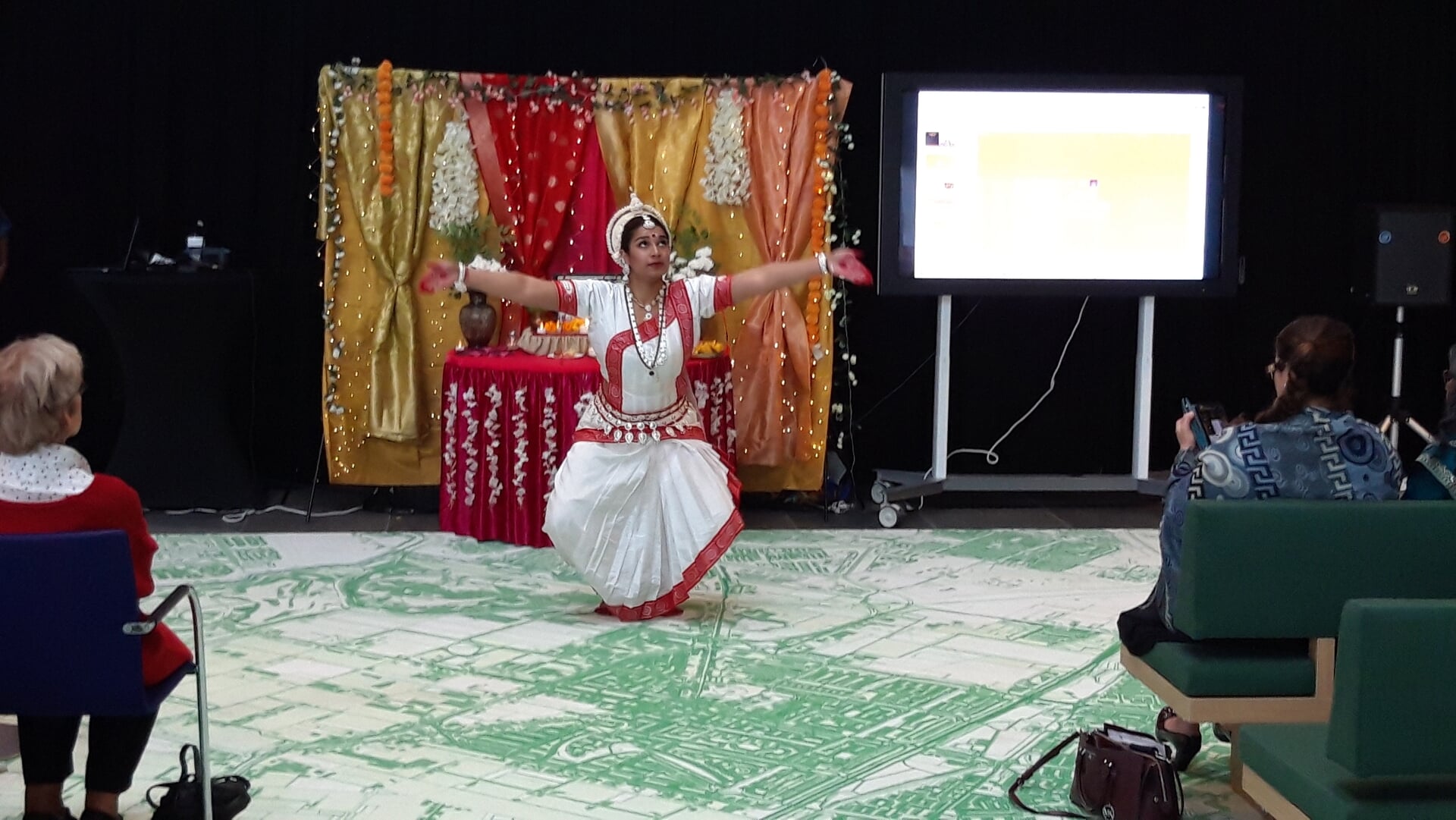 Divali: culturen vinden zich in verbondenheid