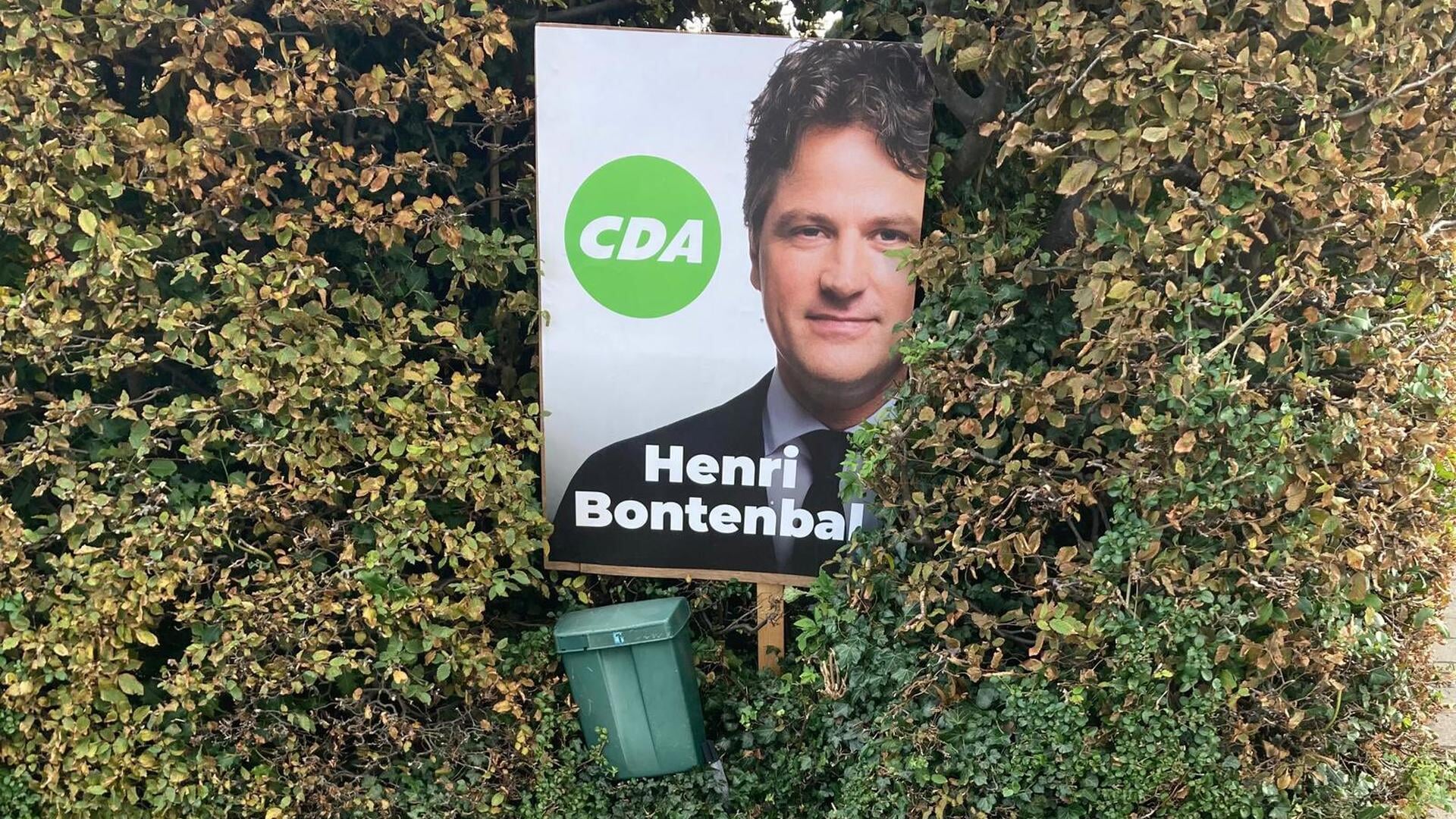 CDA Lansingerland woedend om stelen verkiezingsbord