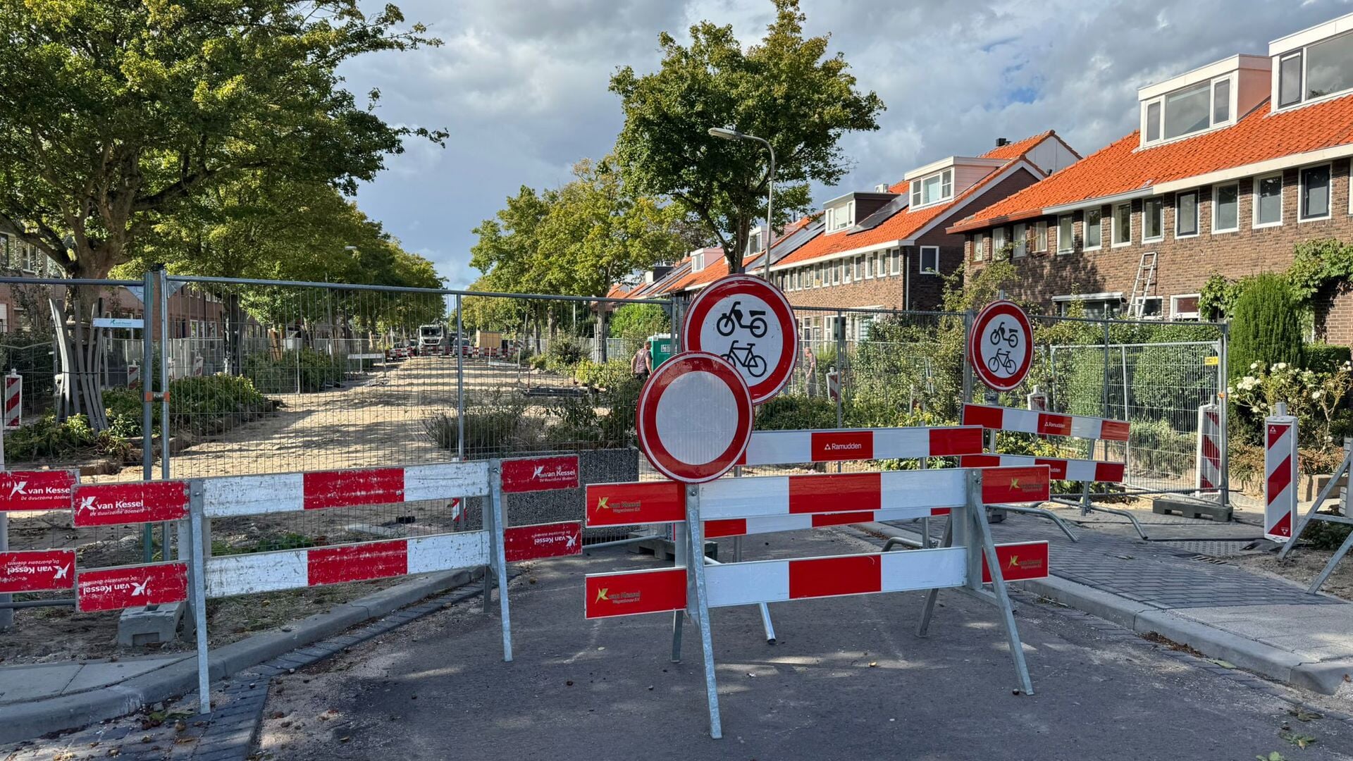 Gemeente in bewonersbrief: “Geen asbestverontreiniging Julianalaan”