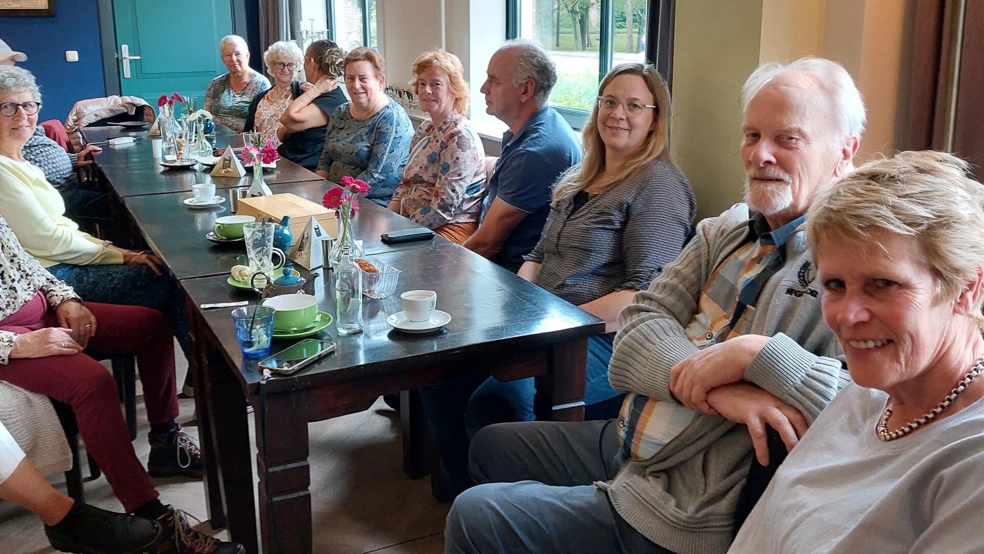 Vrijwilligers in het zonnetje gezet met koffiemoment