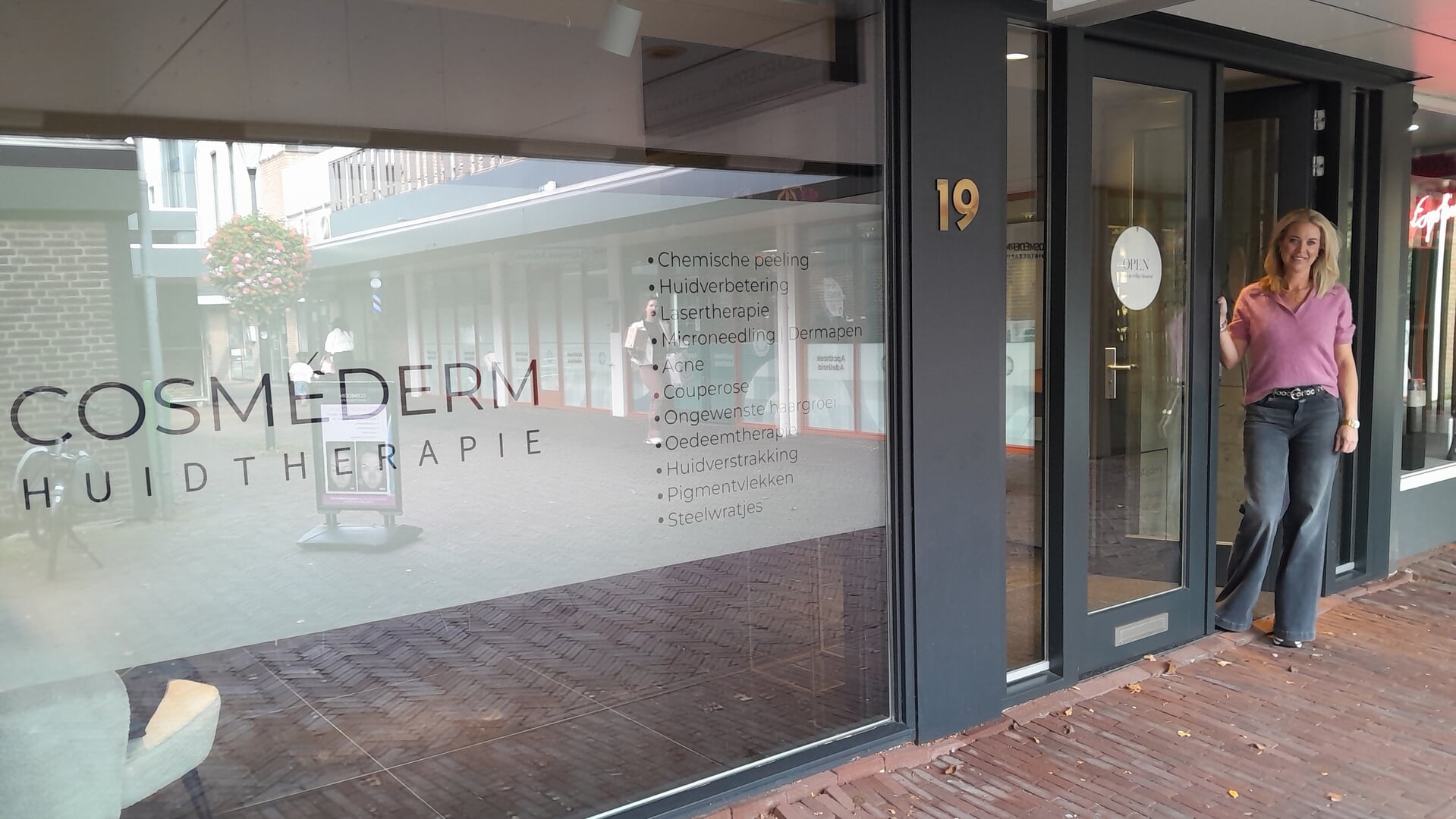 Twintig jaar CosméDerm Huidtherapie, een warm welkom