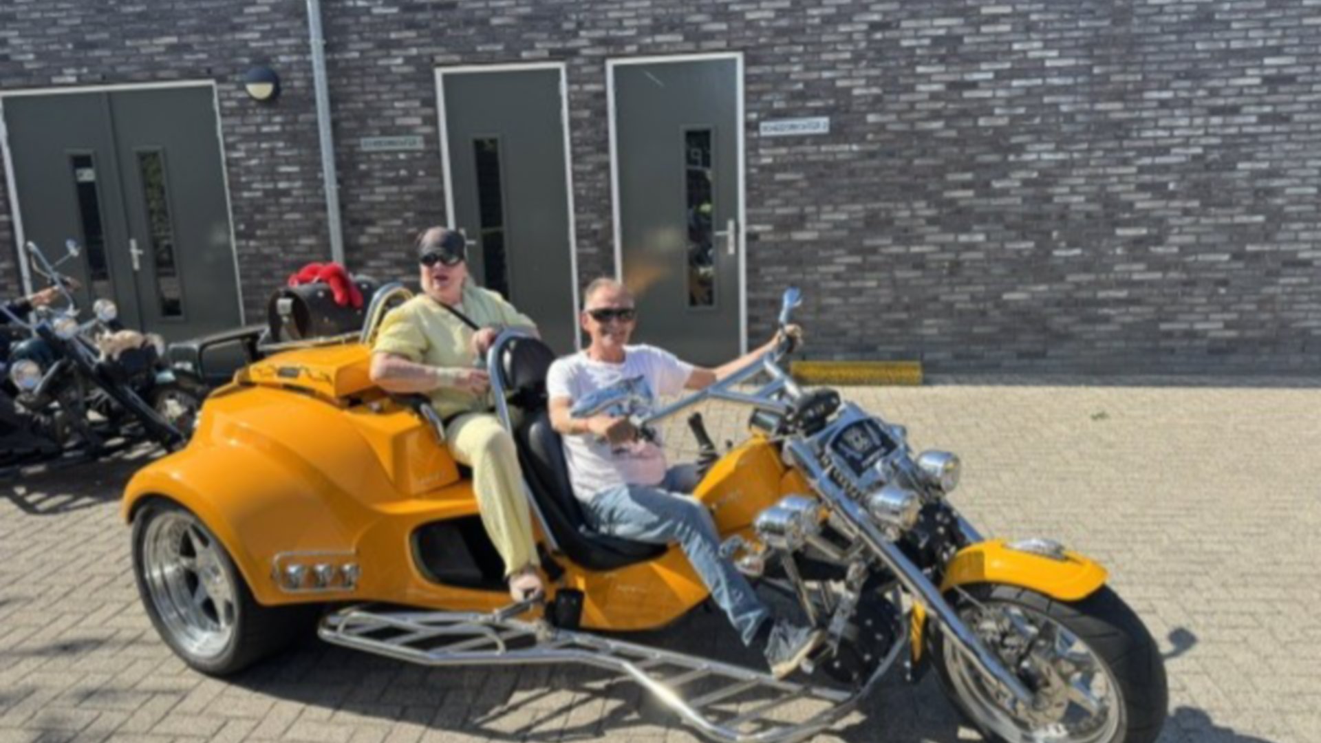 -Onvergetelijke-dag-voor-blinden---Blind-Elephant-Motorrun-al-negentien-jaar-een-begrip